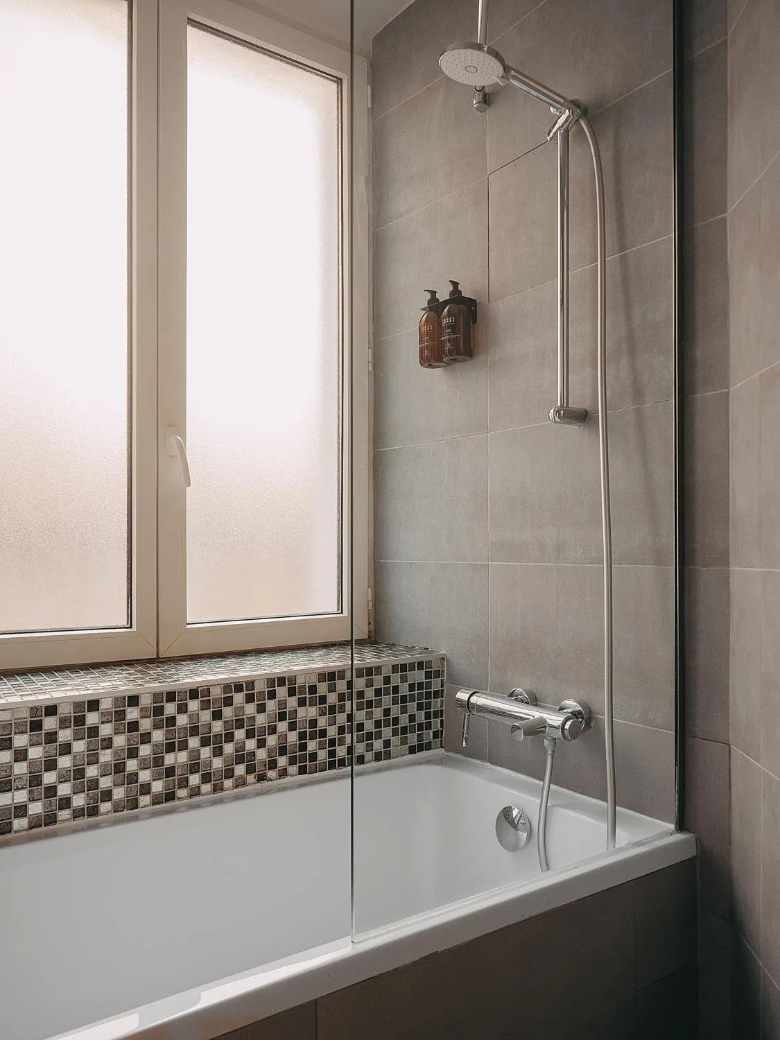 Bathroom in Hôtel Belloy