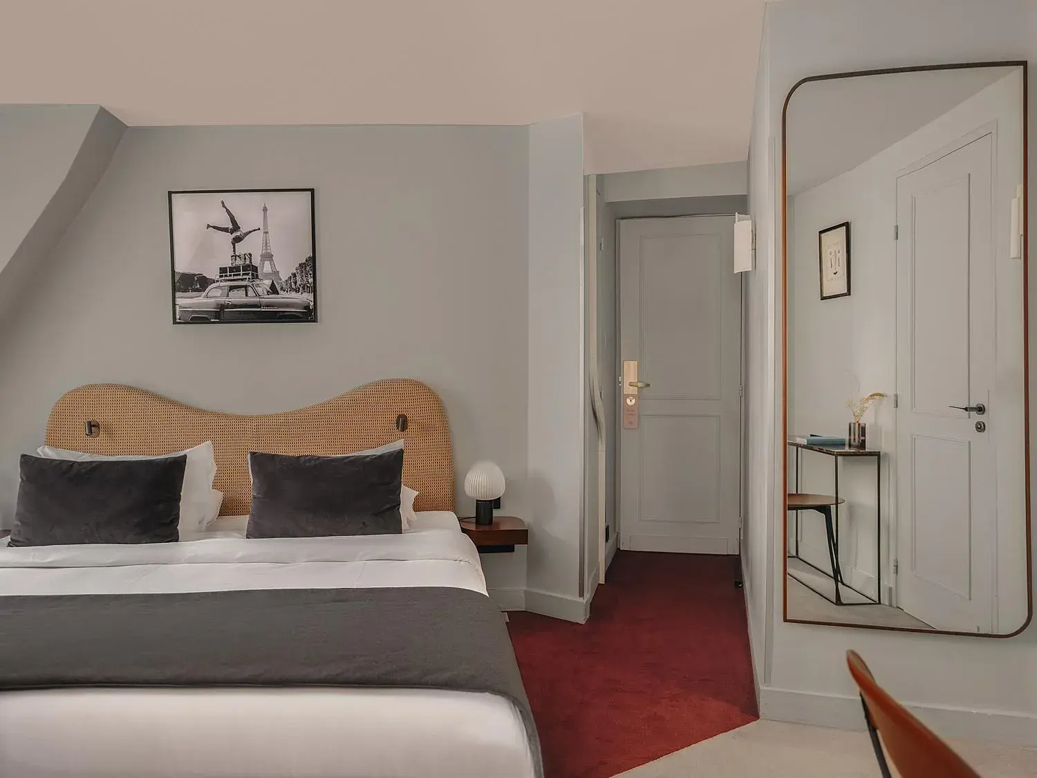 Bedroom, Bed in Hôtel Belloy Bedroom, Bed in Hôtel Belloy