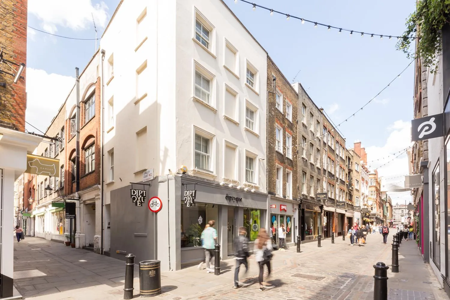 Property building in Prime Apartments in Covent Garden