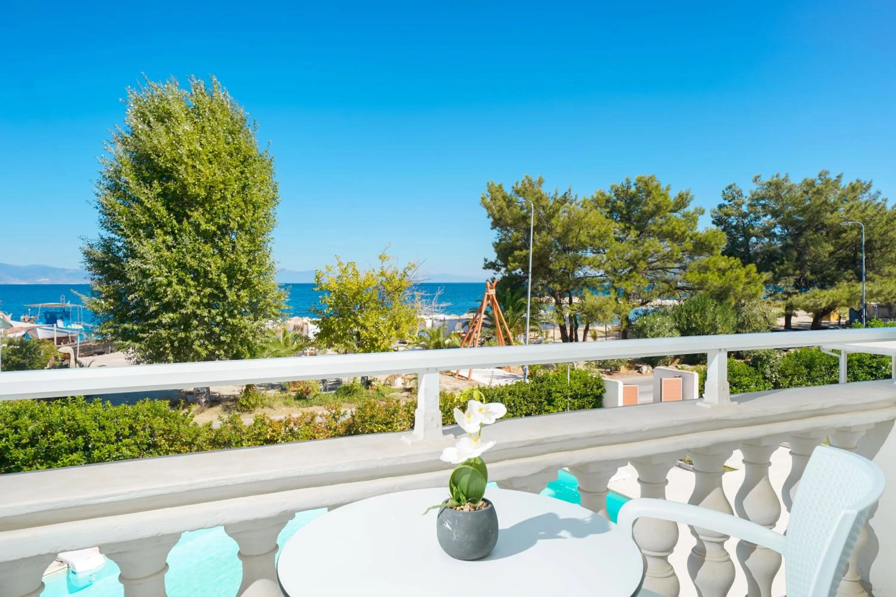 Sea view in Elektra Comfort Hotel by Del Mare