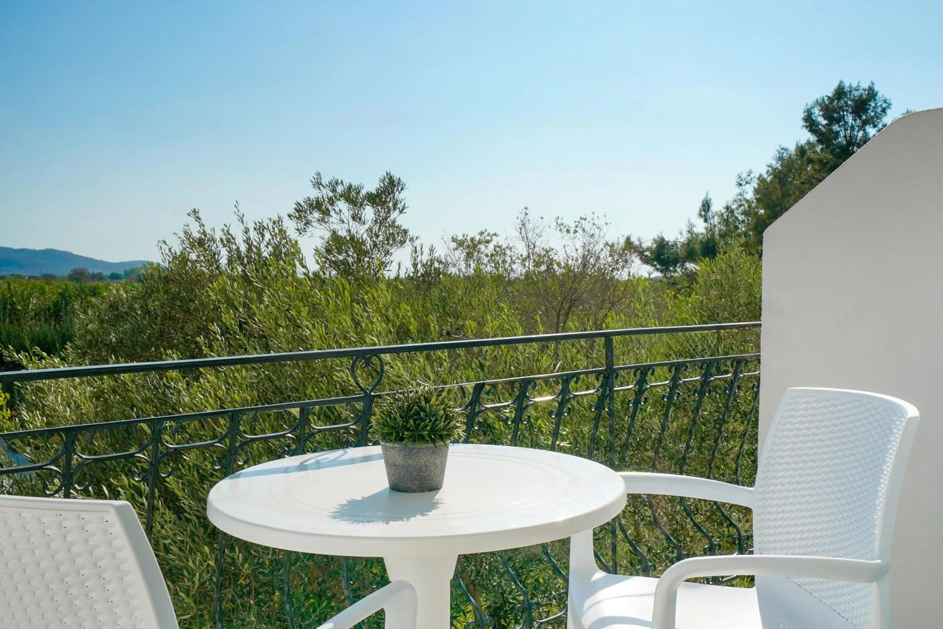 Balcony/Terrace in Elektra Comfort Hotel by Del Mare