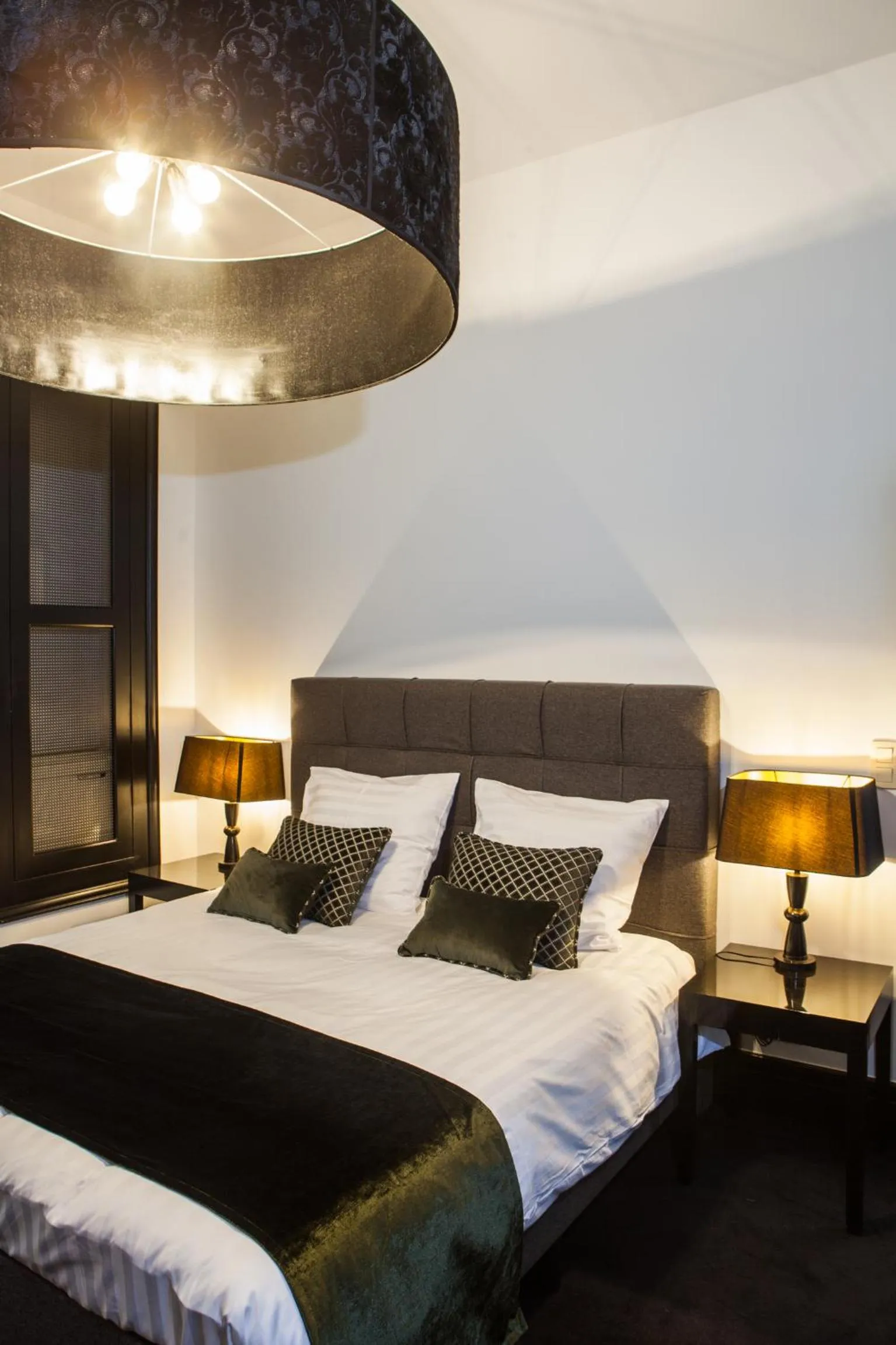 Bedroom, Bed in B in Antwerp