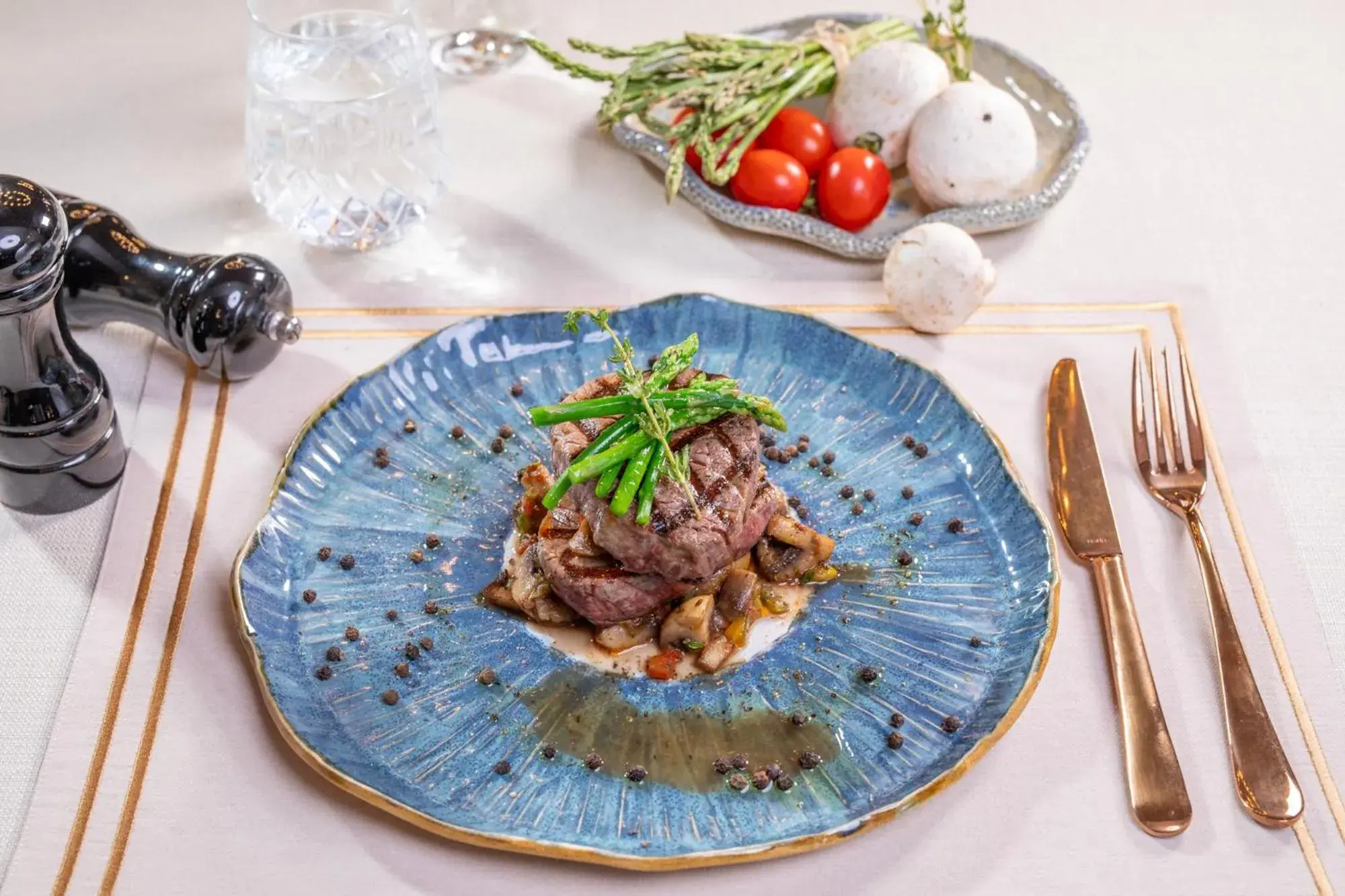 Food and drinks in MFB Tarabya Hotel Food and drinks in MFB Tarabya Hotel