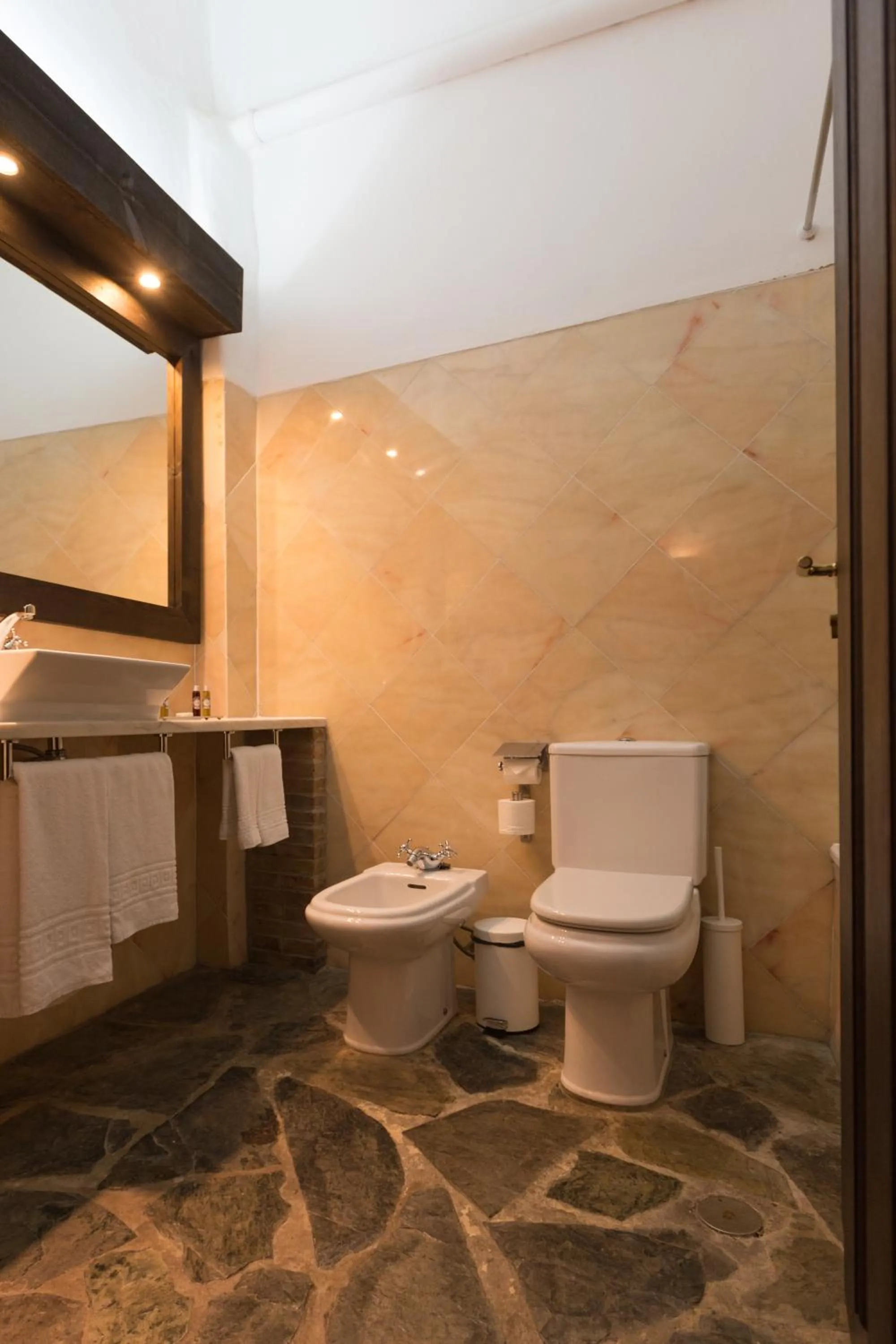 Toilet in Estalagem de Monsaraz