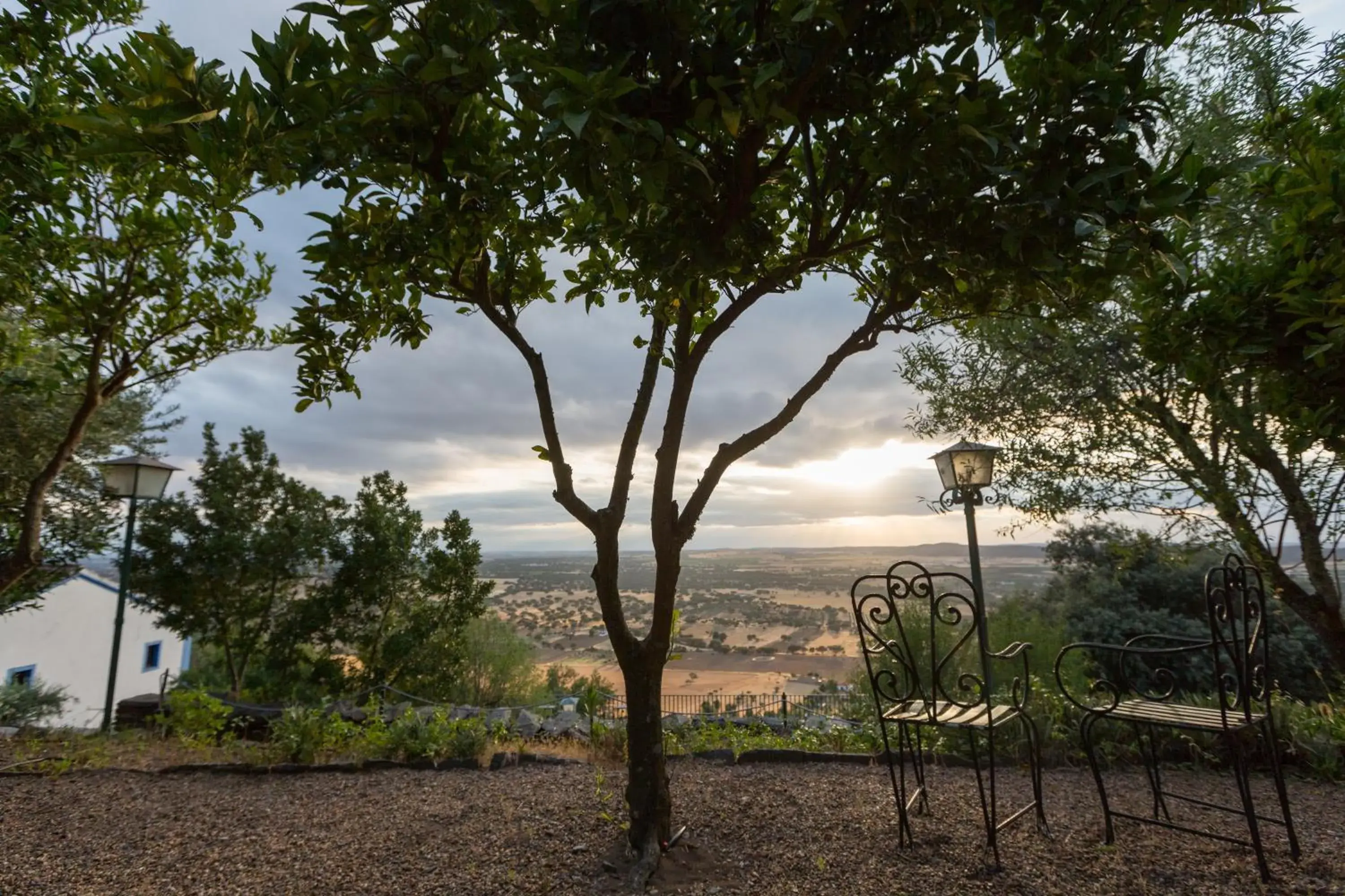 Property building in Estalagem de Monsaraz Property building in Estalagem de Monsaraz