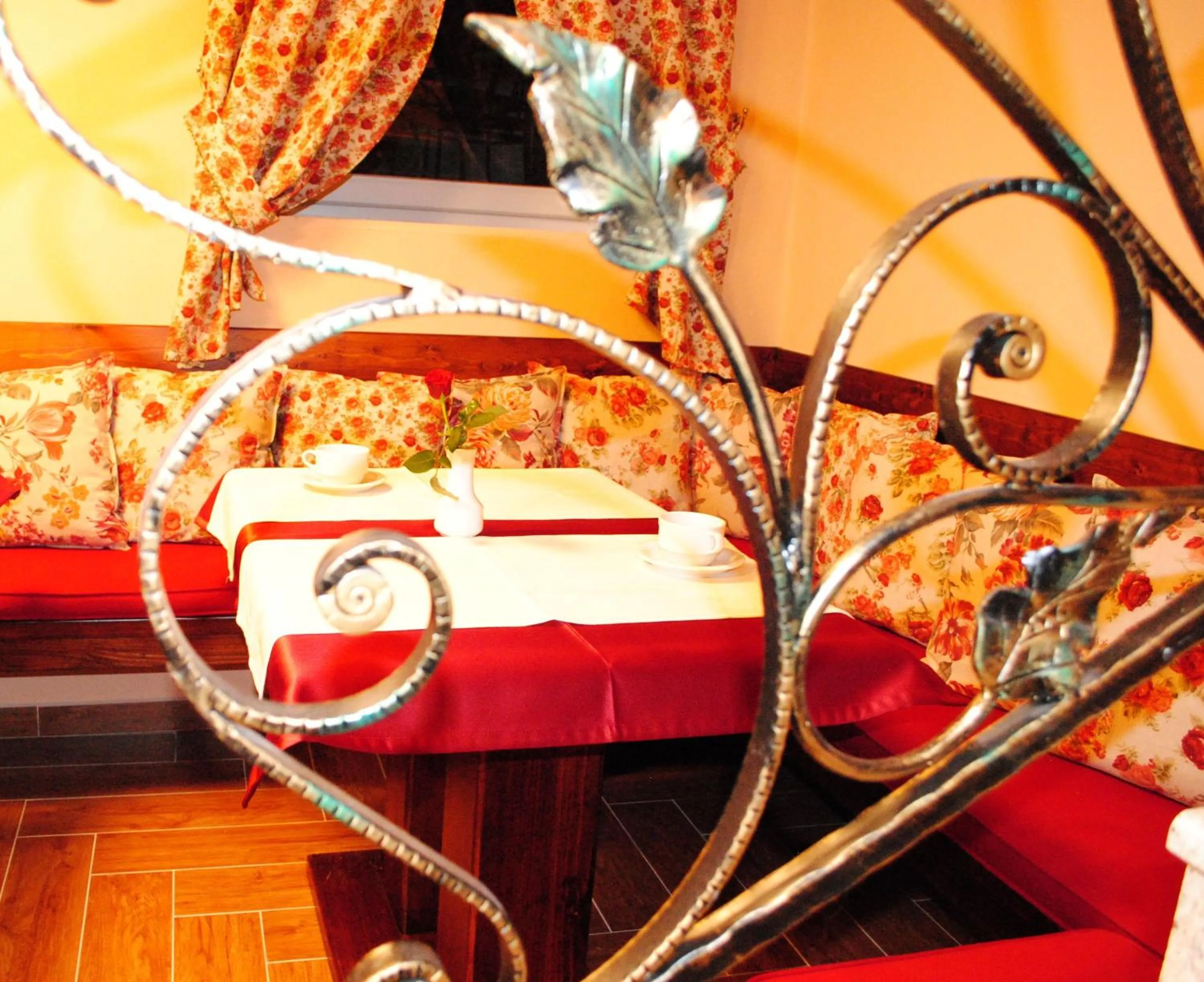 Kitchen or kitchenette in Hotel Vila 60