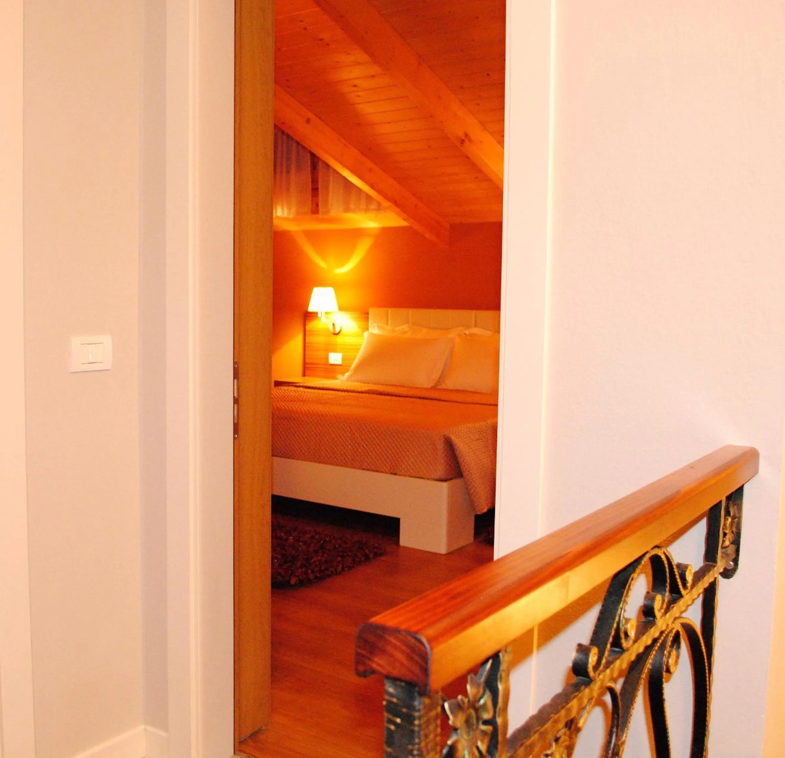 Decorative detail in Hotel Vila 60