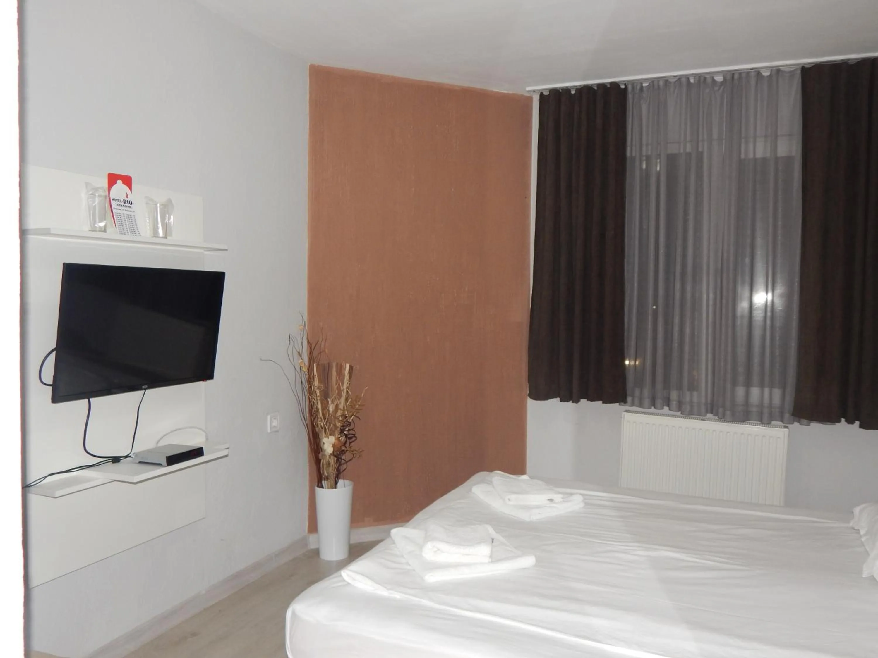 Bed in Rio Family Hotel