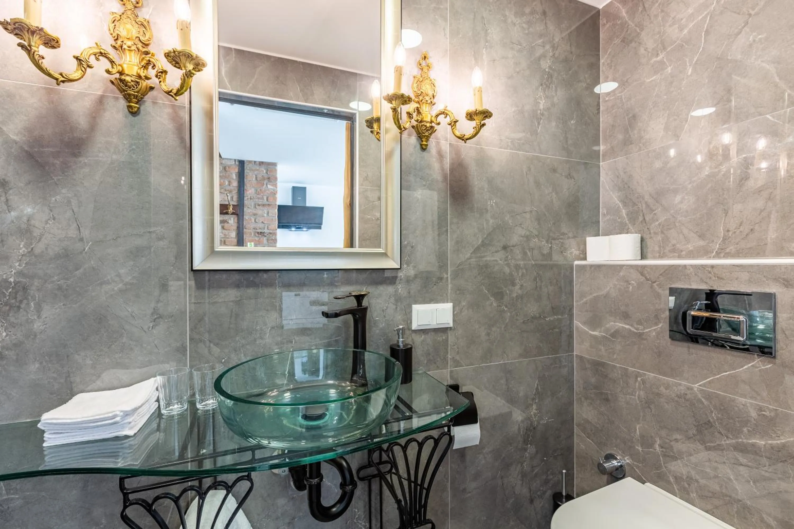 Bathroom in Villa Pera Suite Hotel