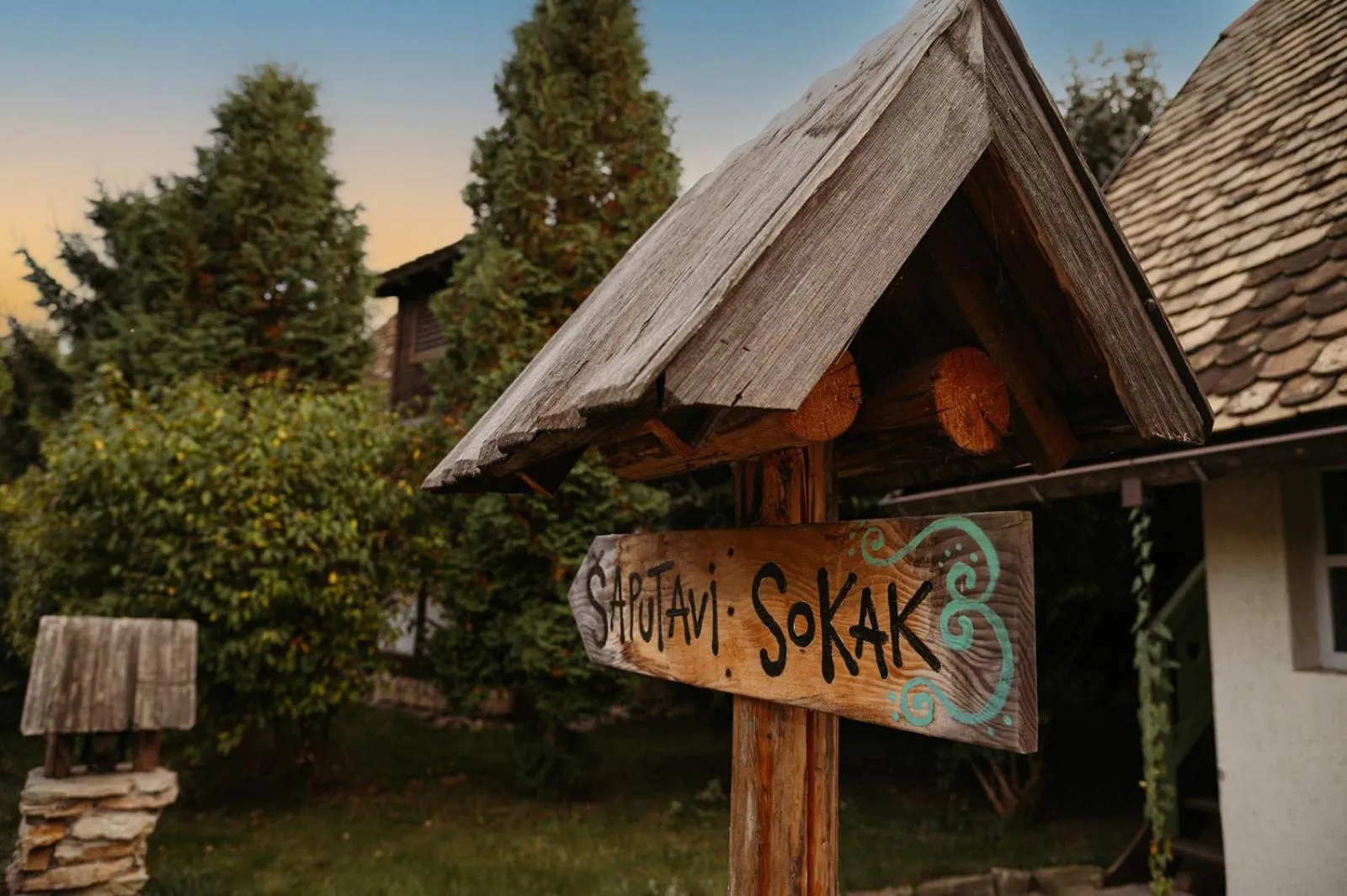 Decorative detail in Etno Village Cardaci