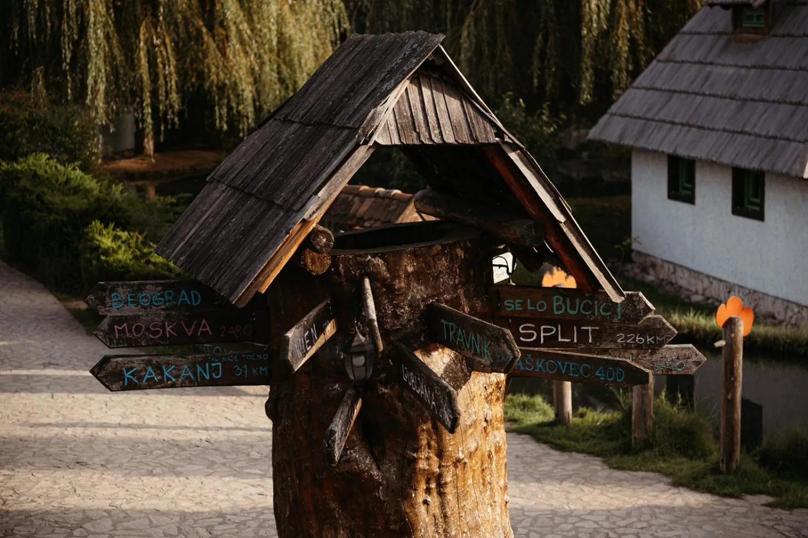 Decorative detail in Etno Village Cardaci