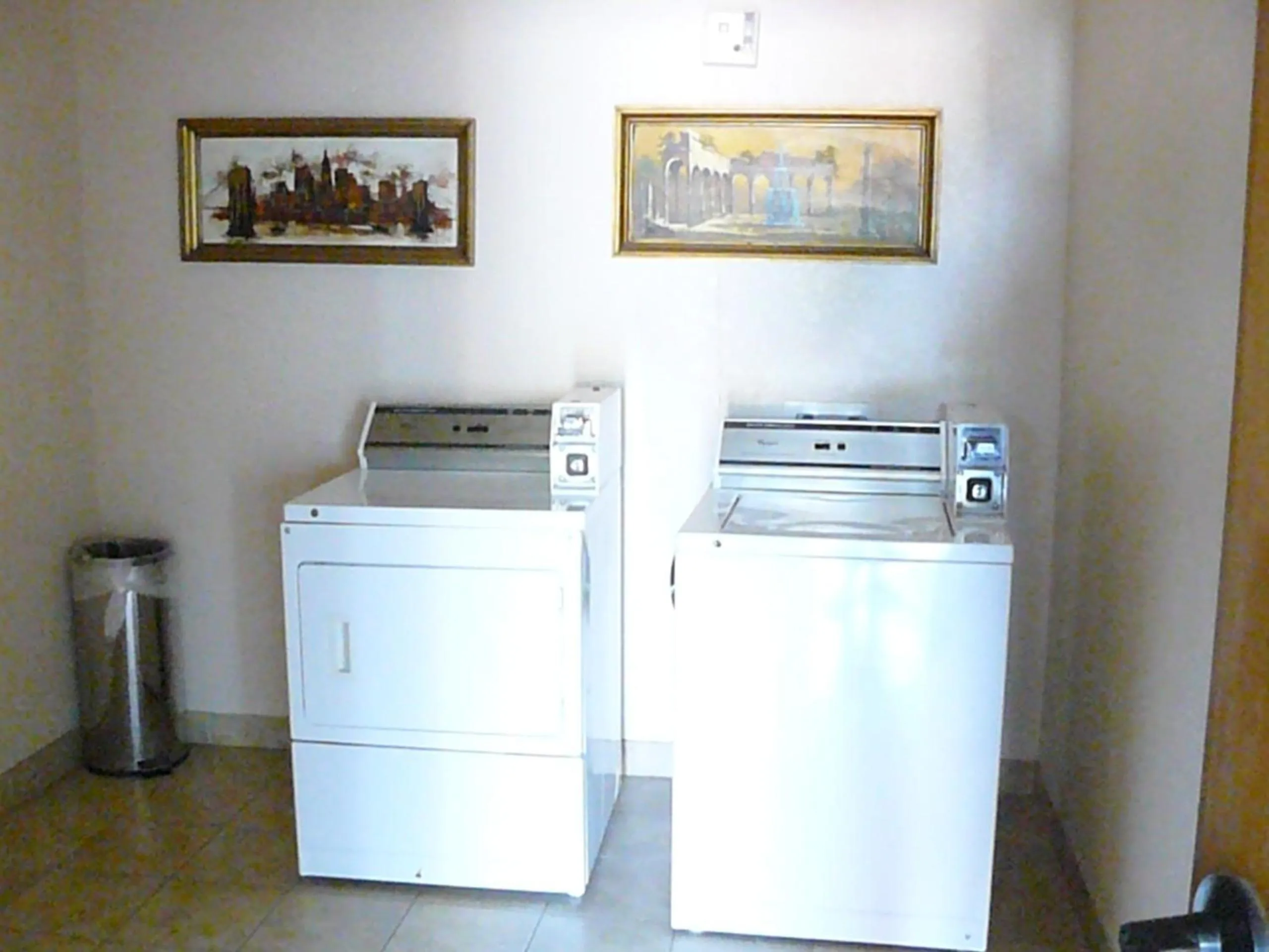 Area and facilities in Super 8 by Wyndham Childress