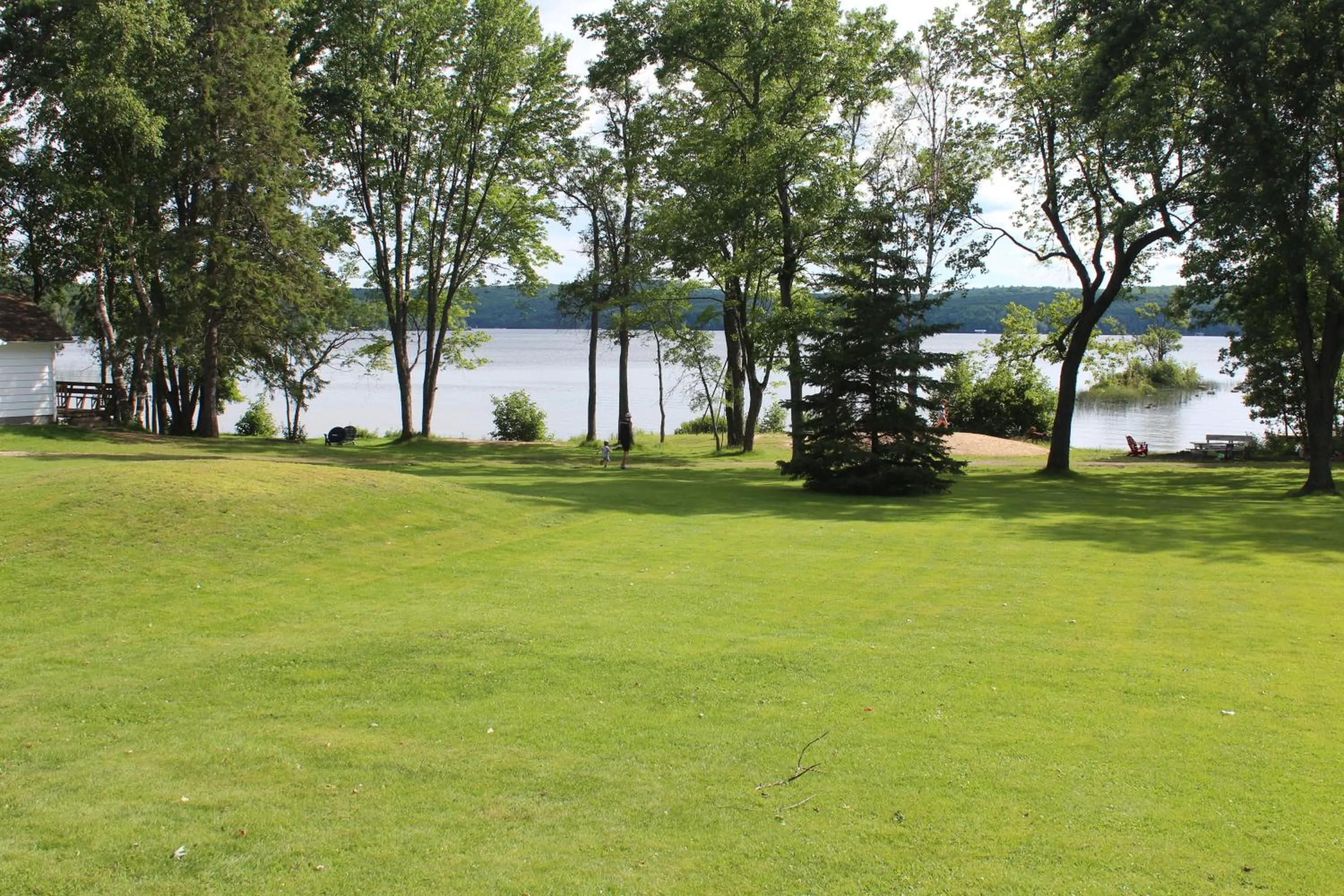 Garden in Tally Ho Inn