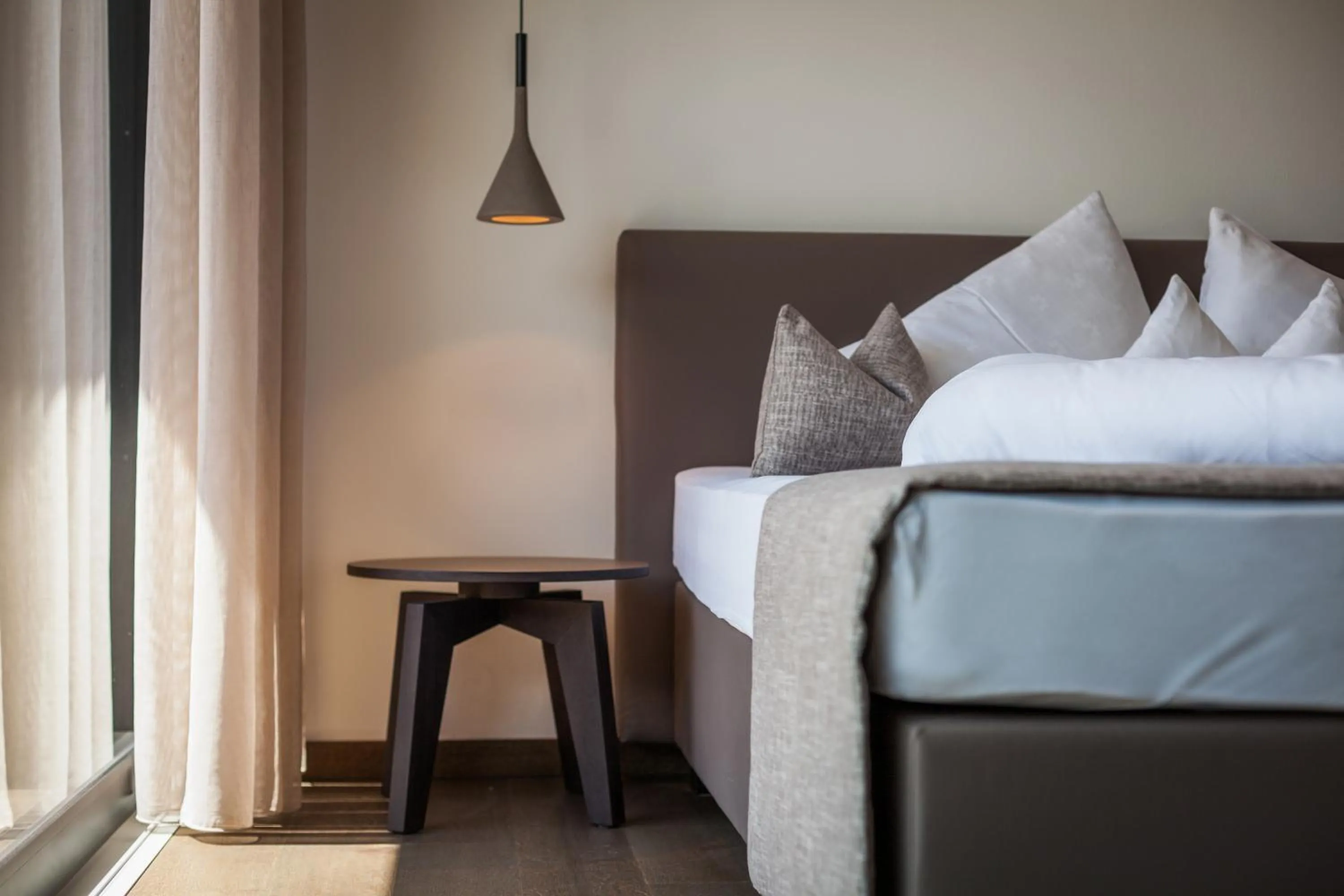 Photo of the whole room, Bed in Klein Fein Hotel Anderlahn