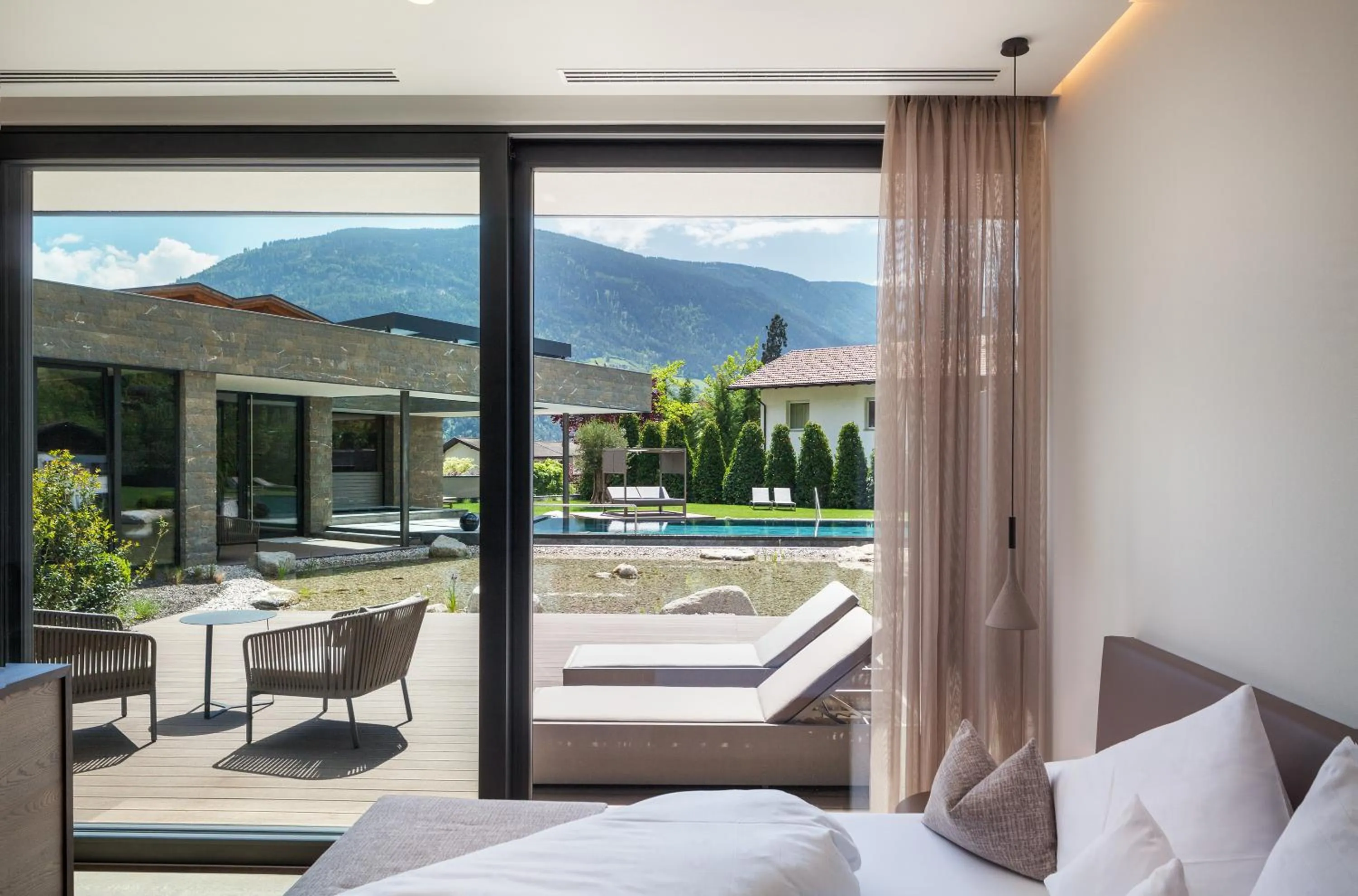 room service in Klein Fein Hotel Anderlahn