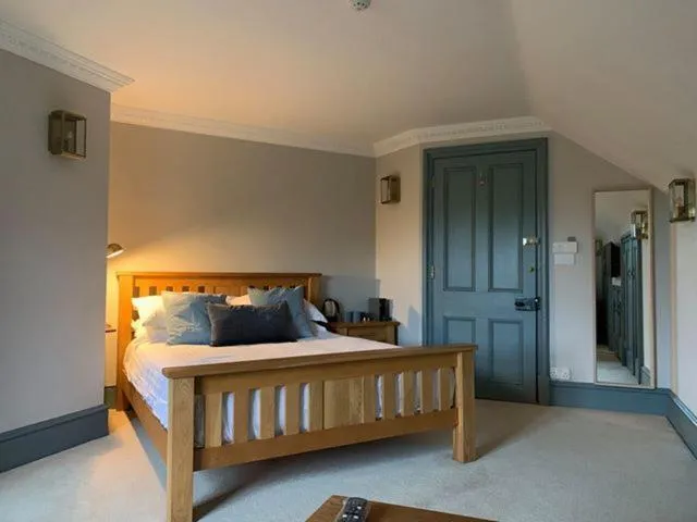 Bed in The Mooring Post