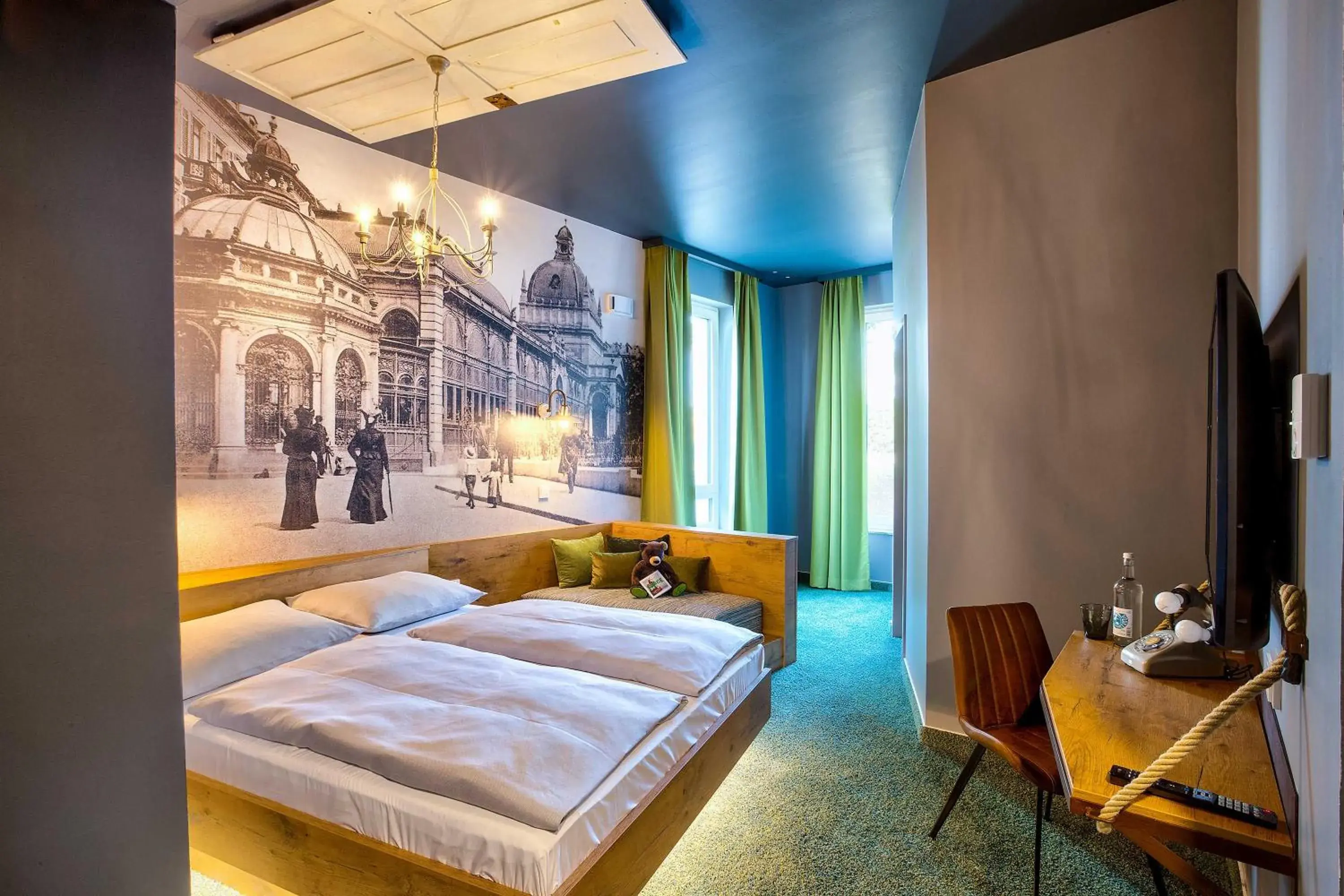 Bed in tinyTwice Hotel Wiesbaden Bed in tinyTwice Hotel Wiesbaden