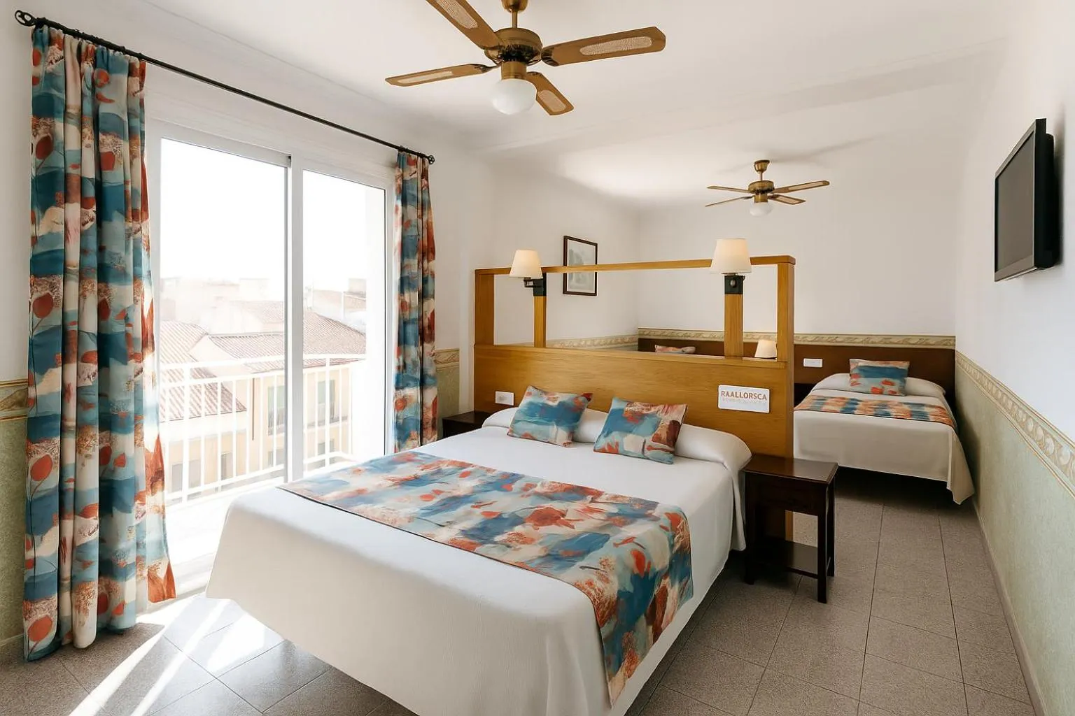 Family, Bed in Mallorca Boutique Hotel