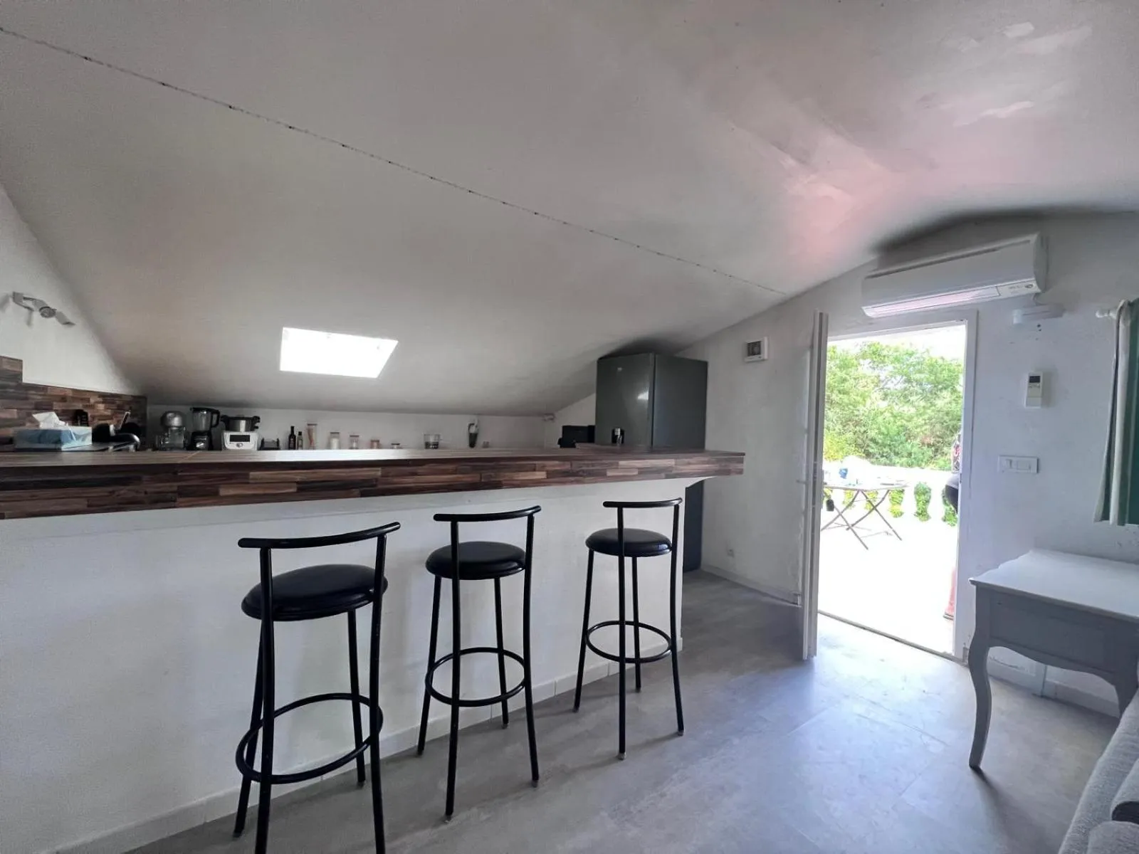 kitchen in L'oasis-LES ISSAMBRES