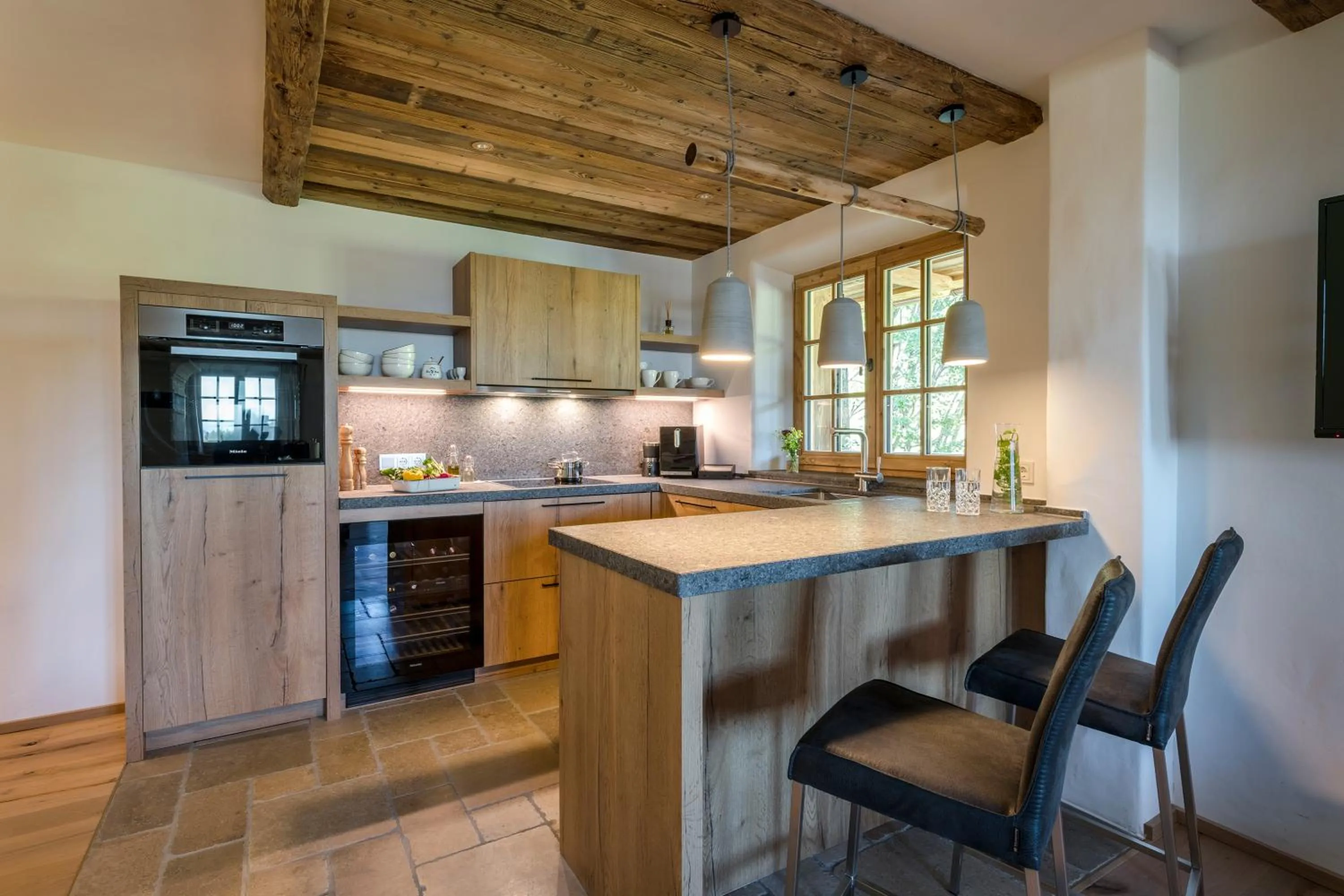 Kitchen or kitchenette in Chiemsee Chalet