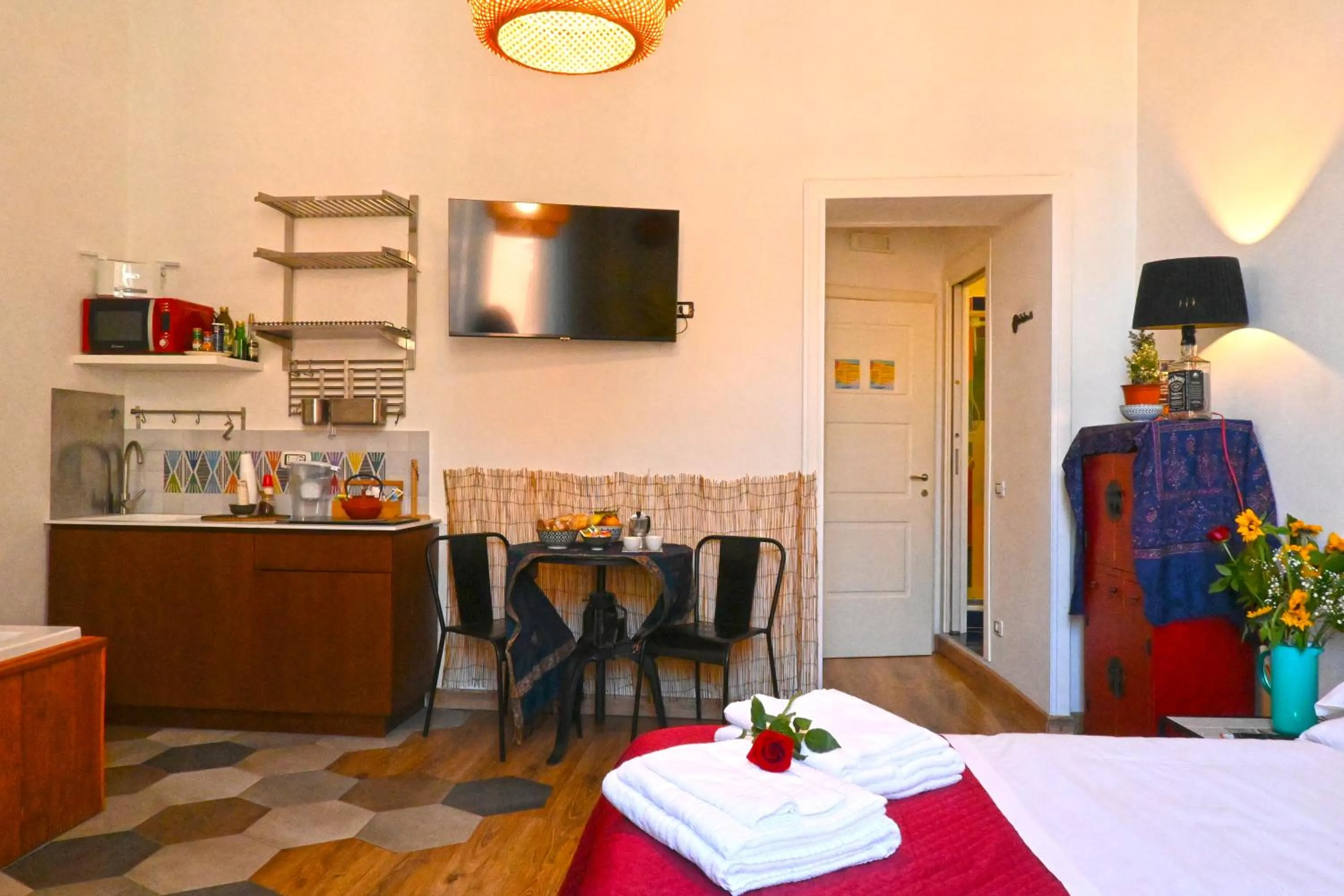 Bed in Sunrise Luxury