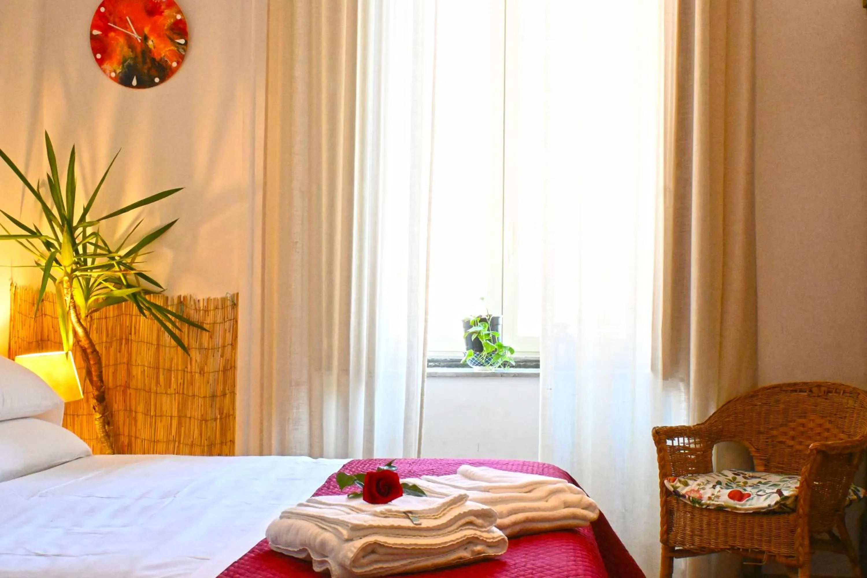 Bed in Sunrise Luxury