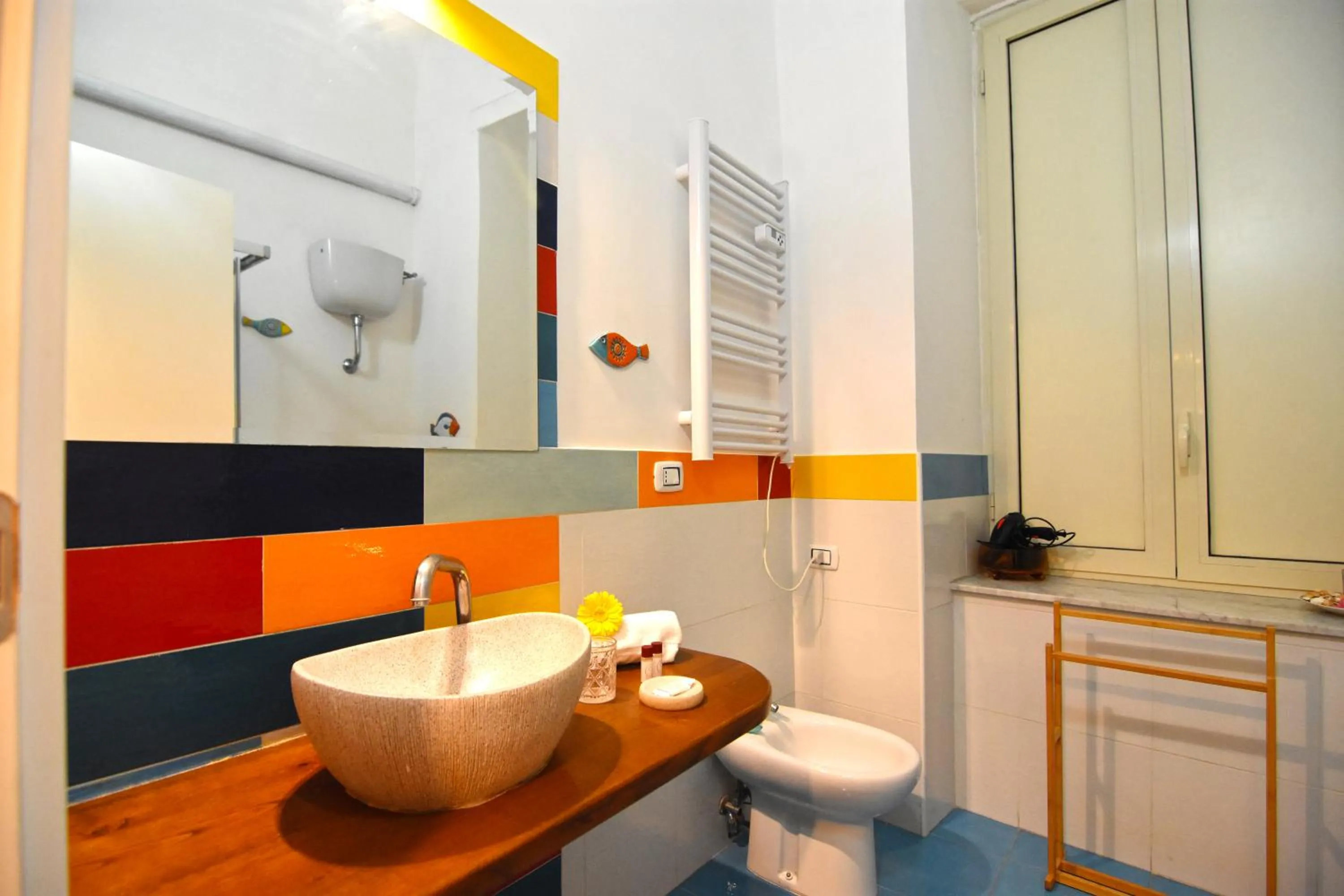 Shower in Sunrise Luxury