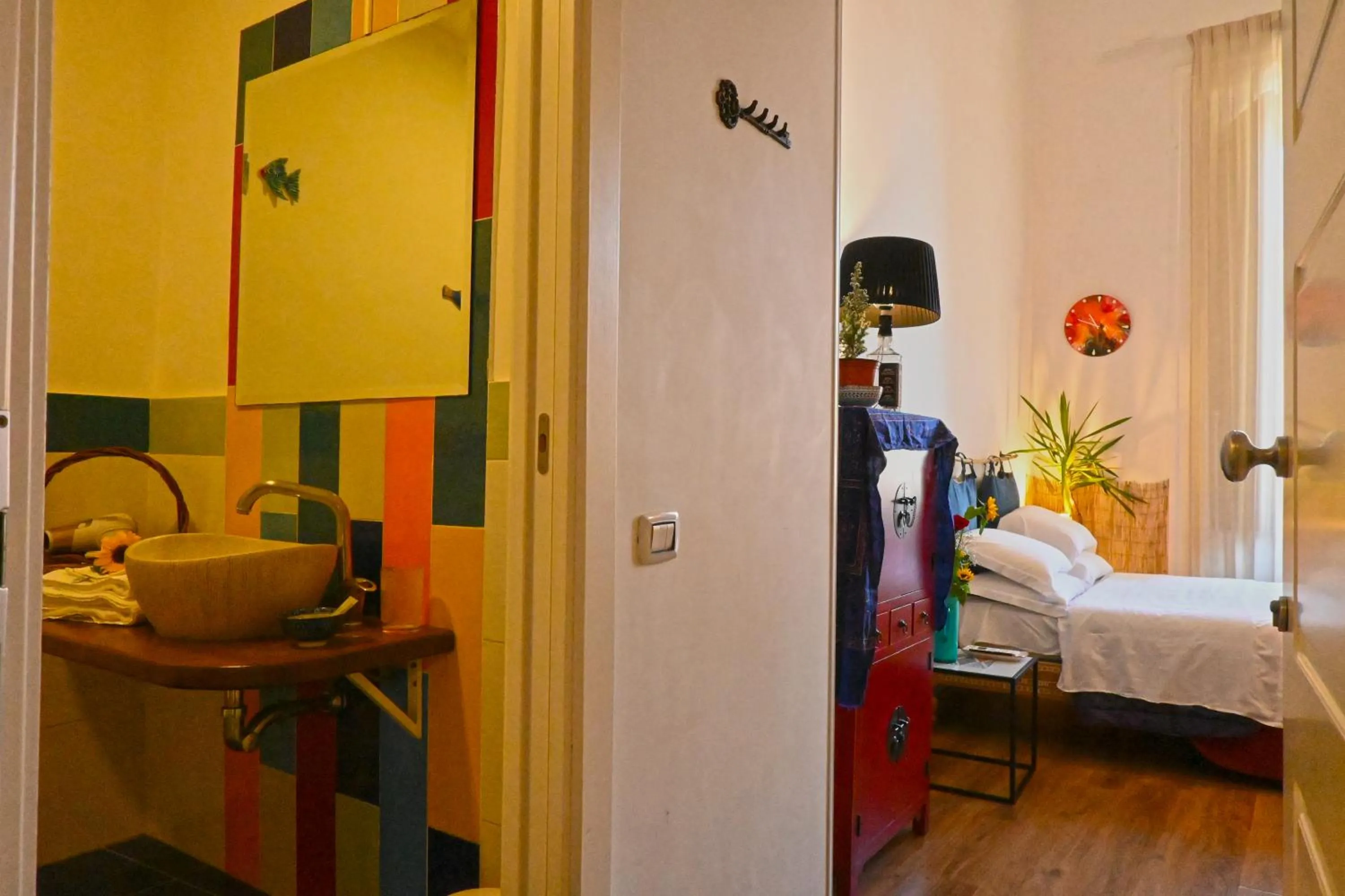 Bed in Sunrise Luxury