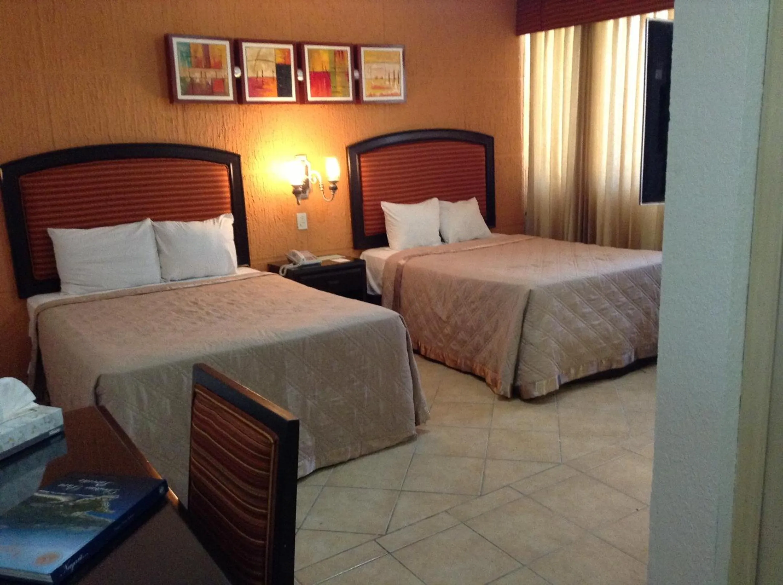 Photo of the whole room, Bed in EH Ejecutivo Urban