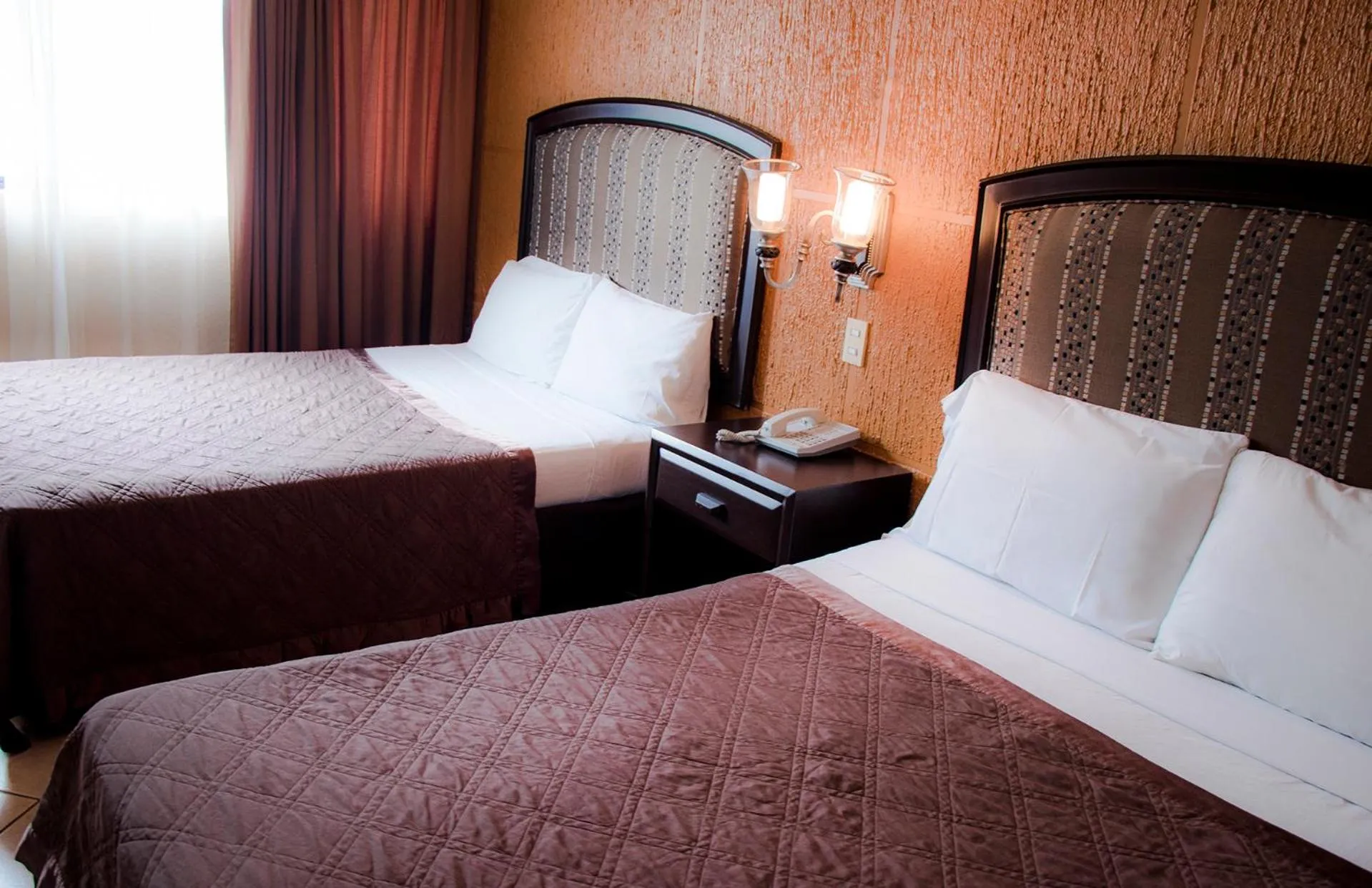 Bed in EH Ejecutivo Urban