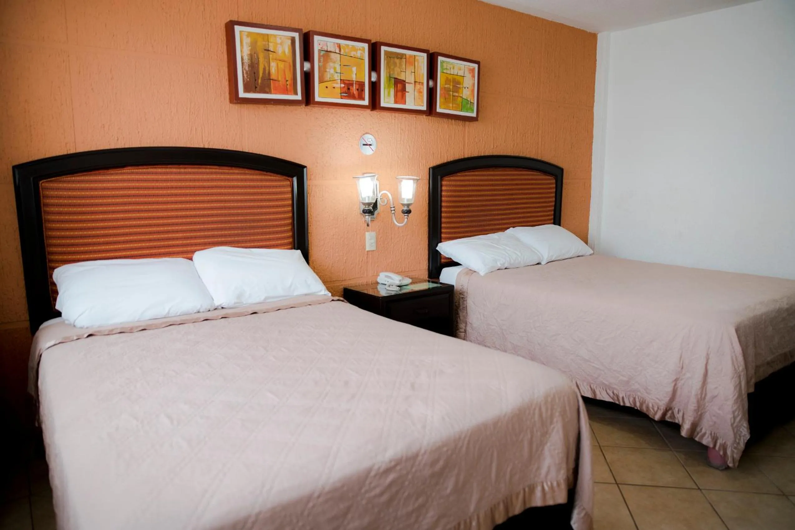 Bed in EH Ejecutivo Urban