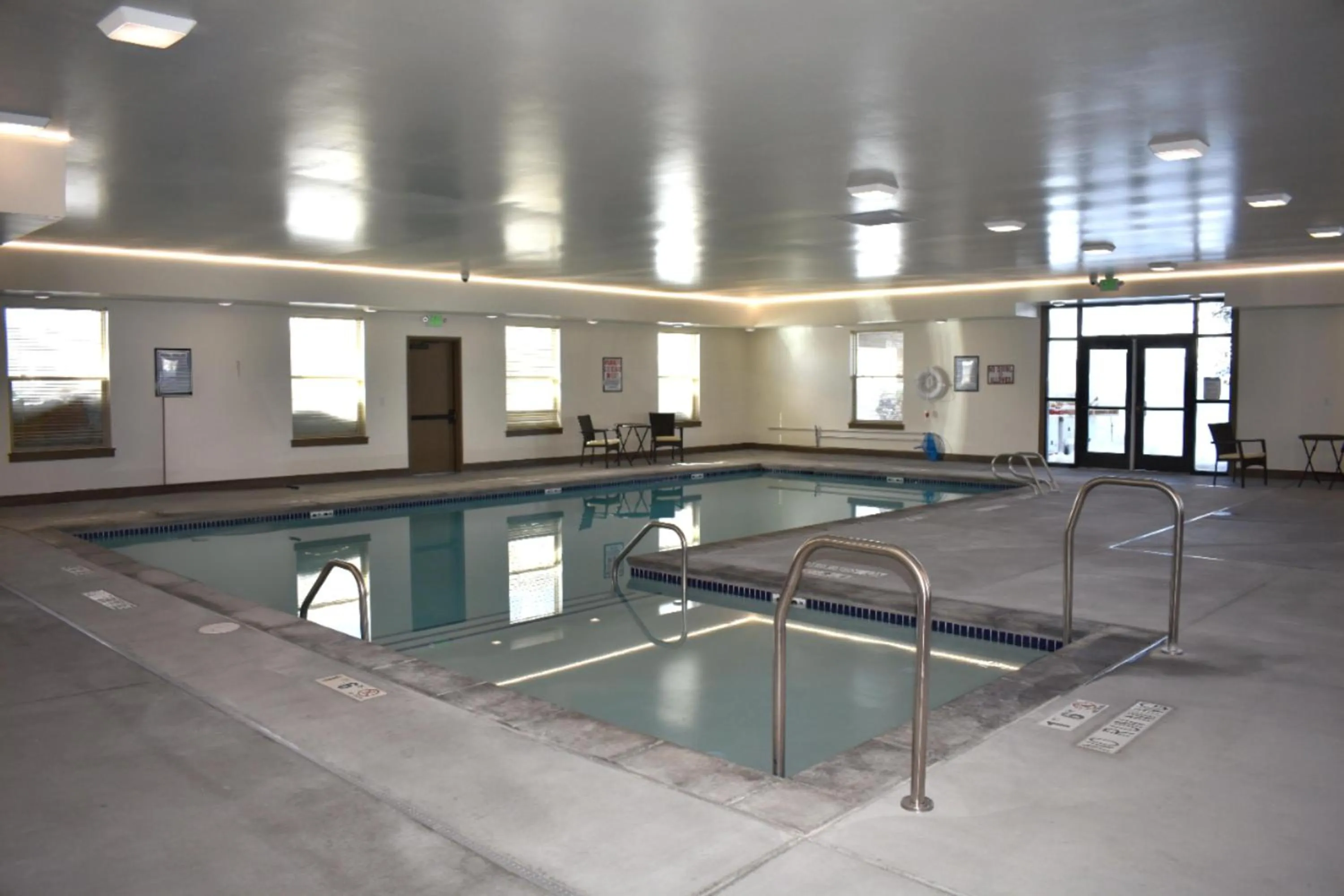 Swimming pool in Timbers at Island Park