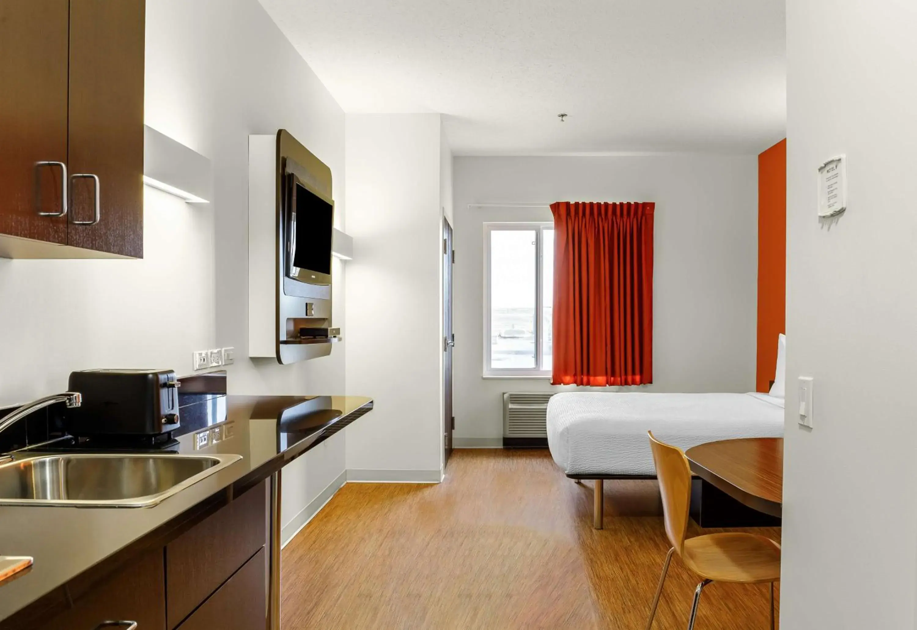 Other, Bed in Motel 6-Swift Current, SK Other, Bed in Motel 6-Swift Current, SK