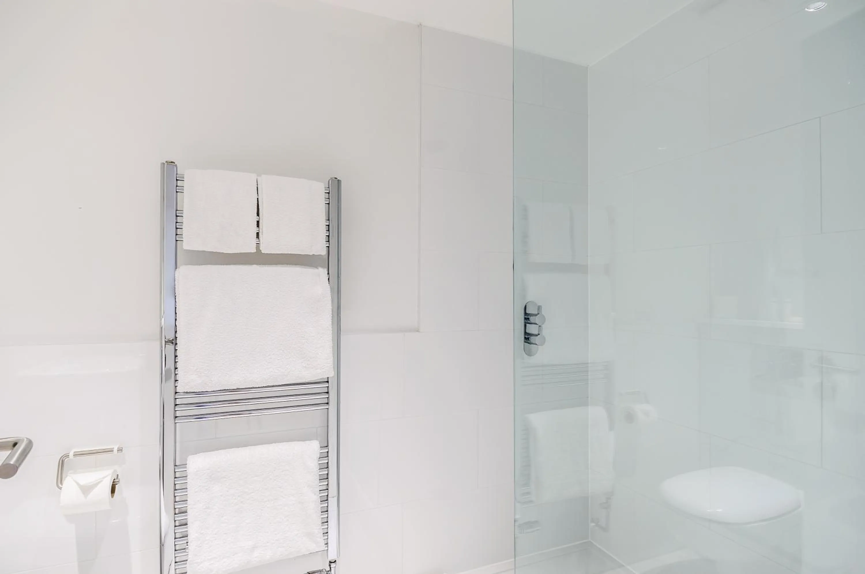 Bathroom in Native Fulham