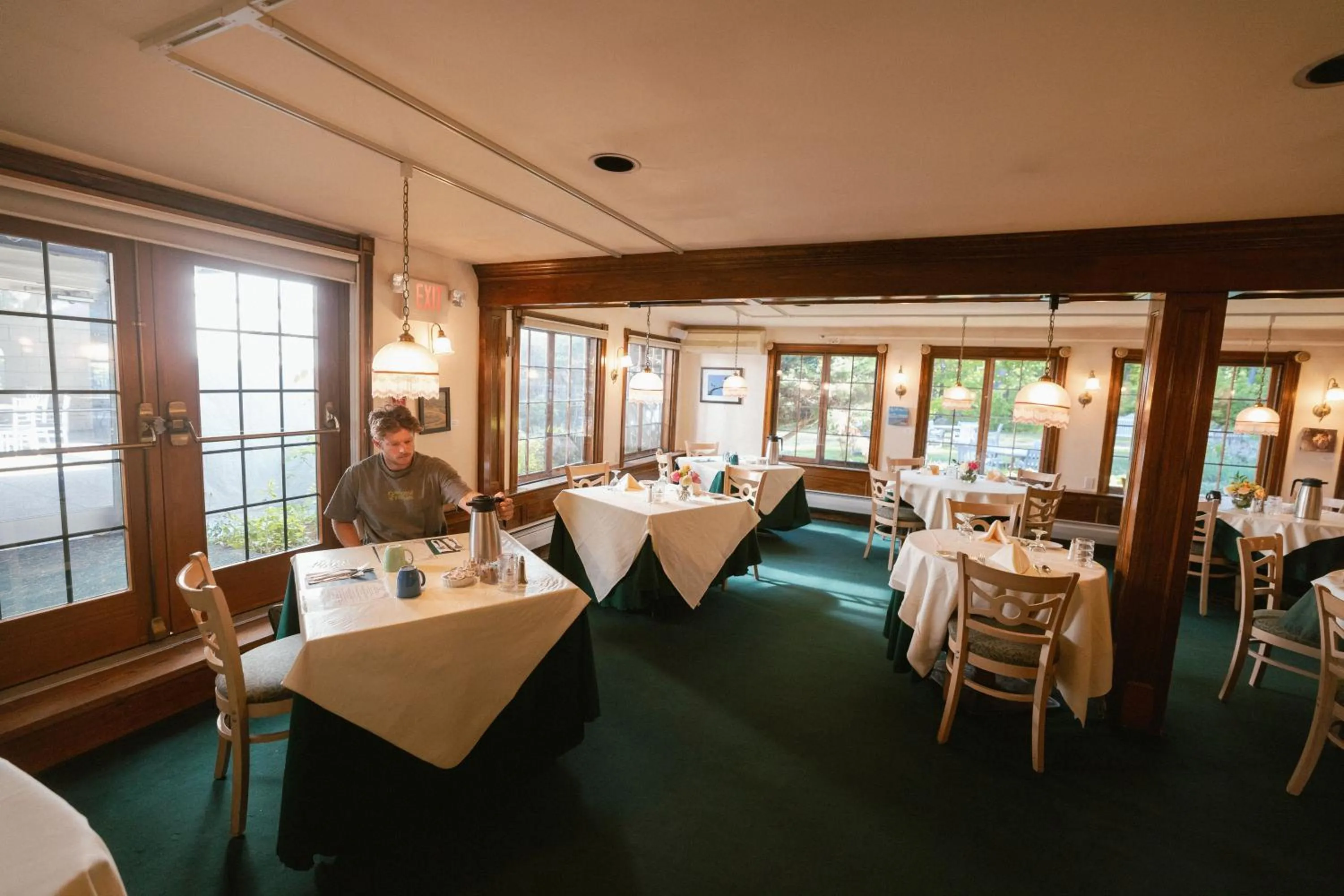 Stonehurst Manor Breakfast & Dinner Included