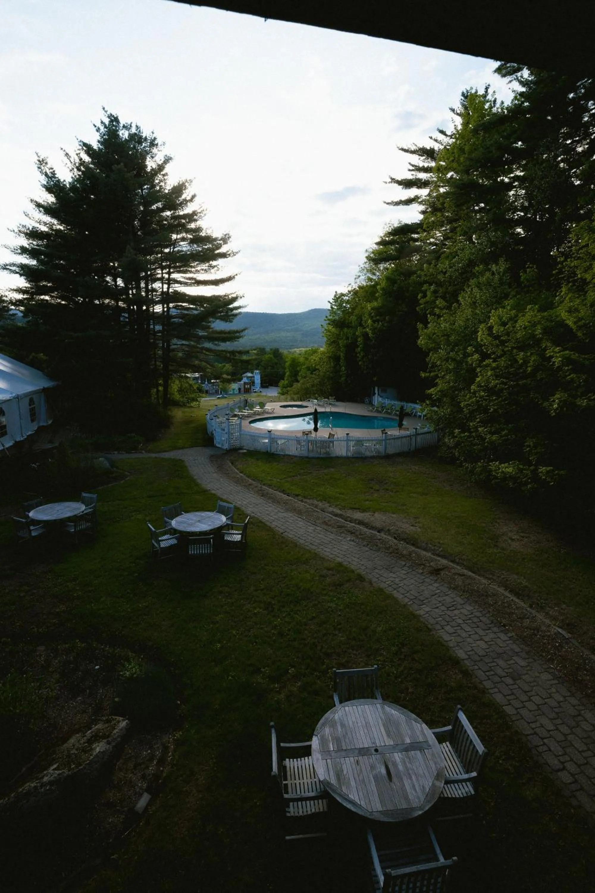 Stonehurst Manor Breakfast & Dinner Included