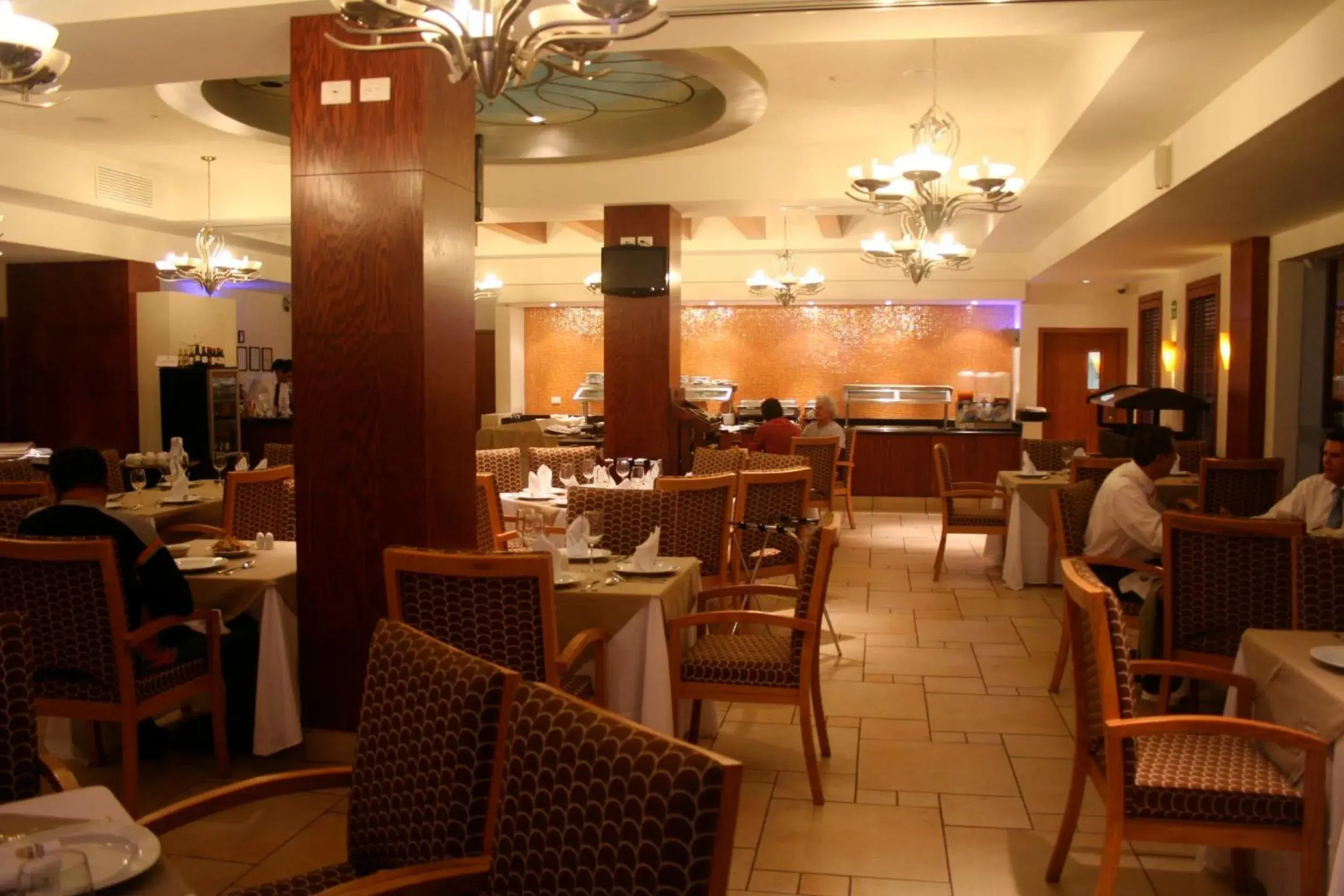 Restaurant/places to eat in Royal Palace Restaurant/places to eat in Royal Palace