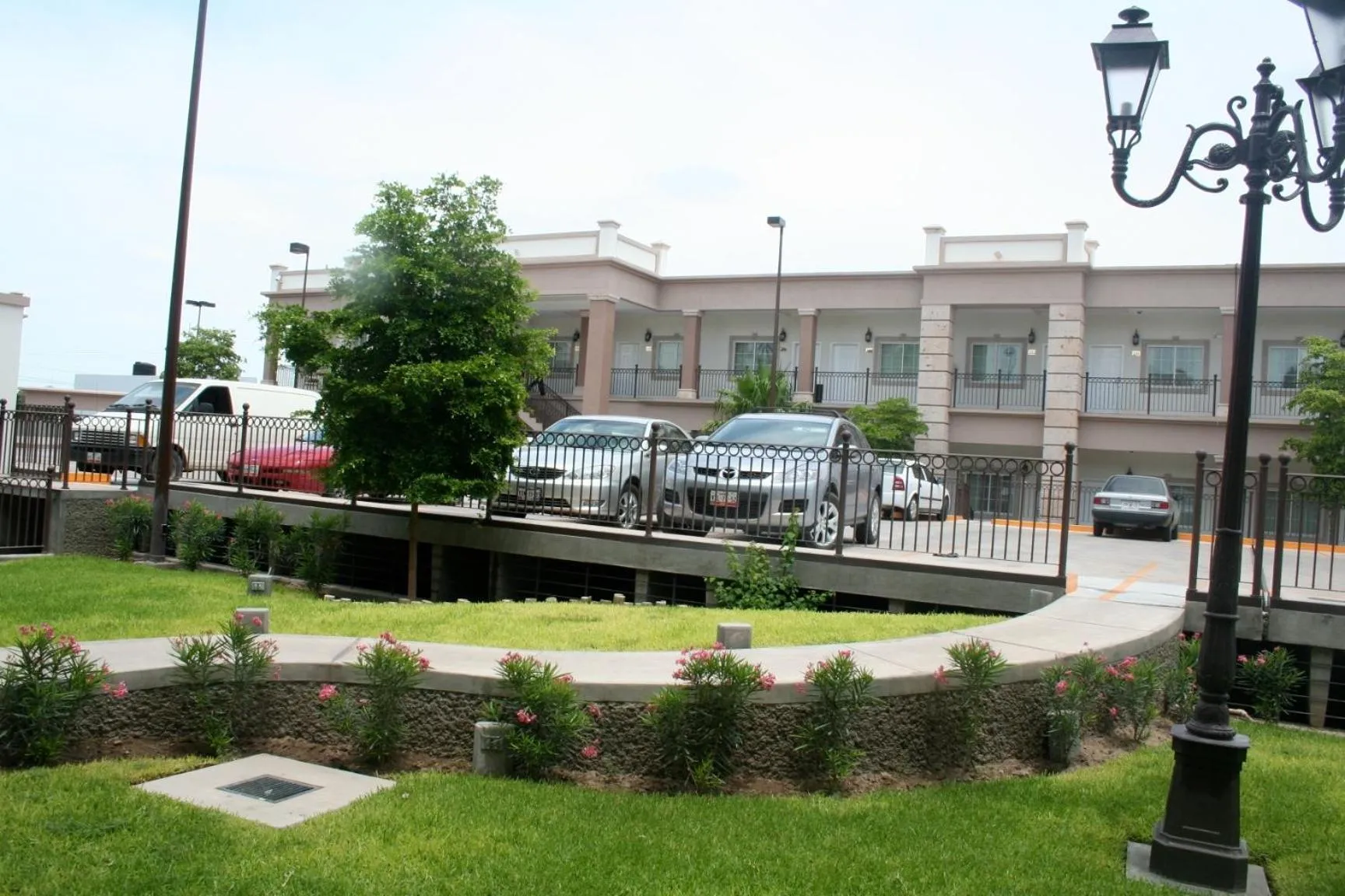 Property building in Royal Palace