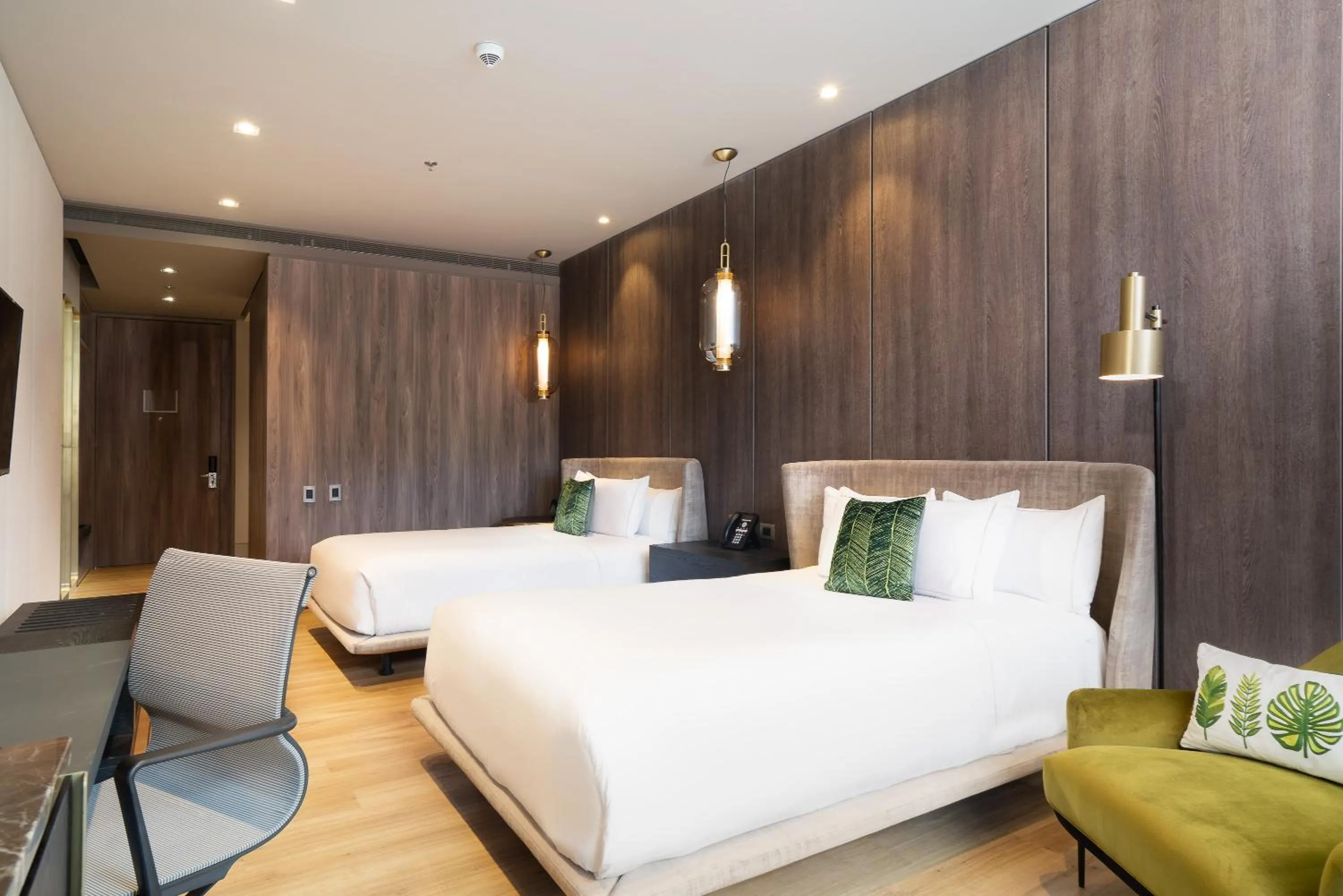 Communal lounge/ TV room, Bed in Salvio Parque 93 Bogota, Curio Collection by Hilton