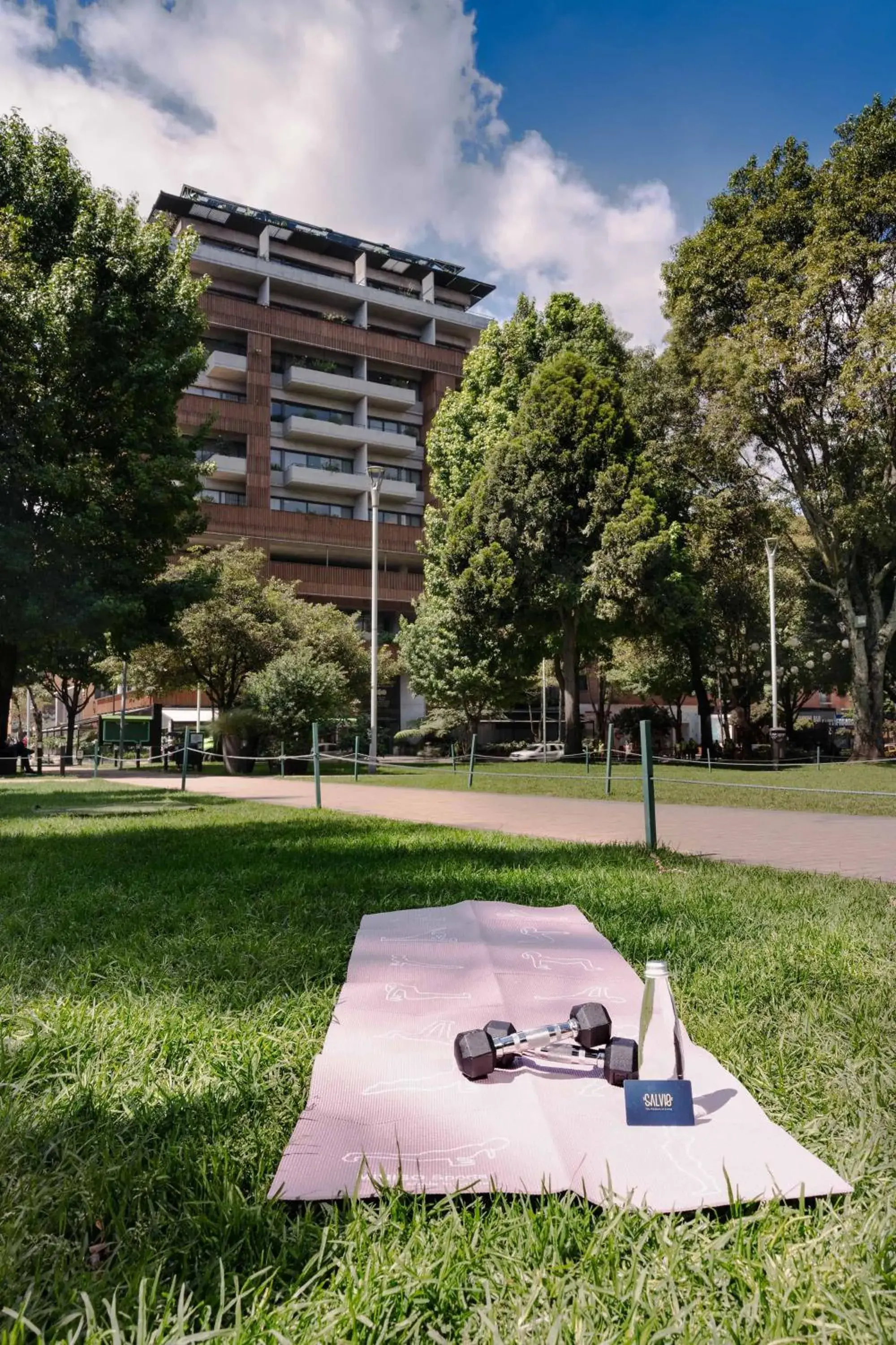 Facade/entrance in Salvio Parque 93 Bogota, Curio Collection by Hilton Facade/entrance in Salvio Parque 93 Bogota, Curio Collection by Hilton