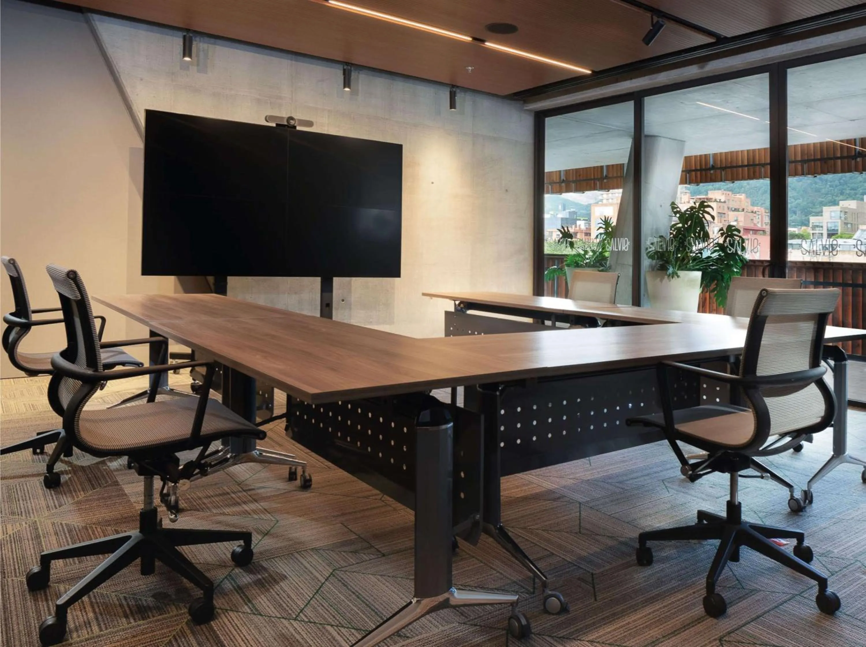 Business facilities in Salvio Parque 93 Bogota, Curio Collection by Hilton