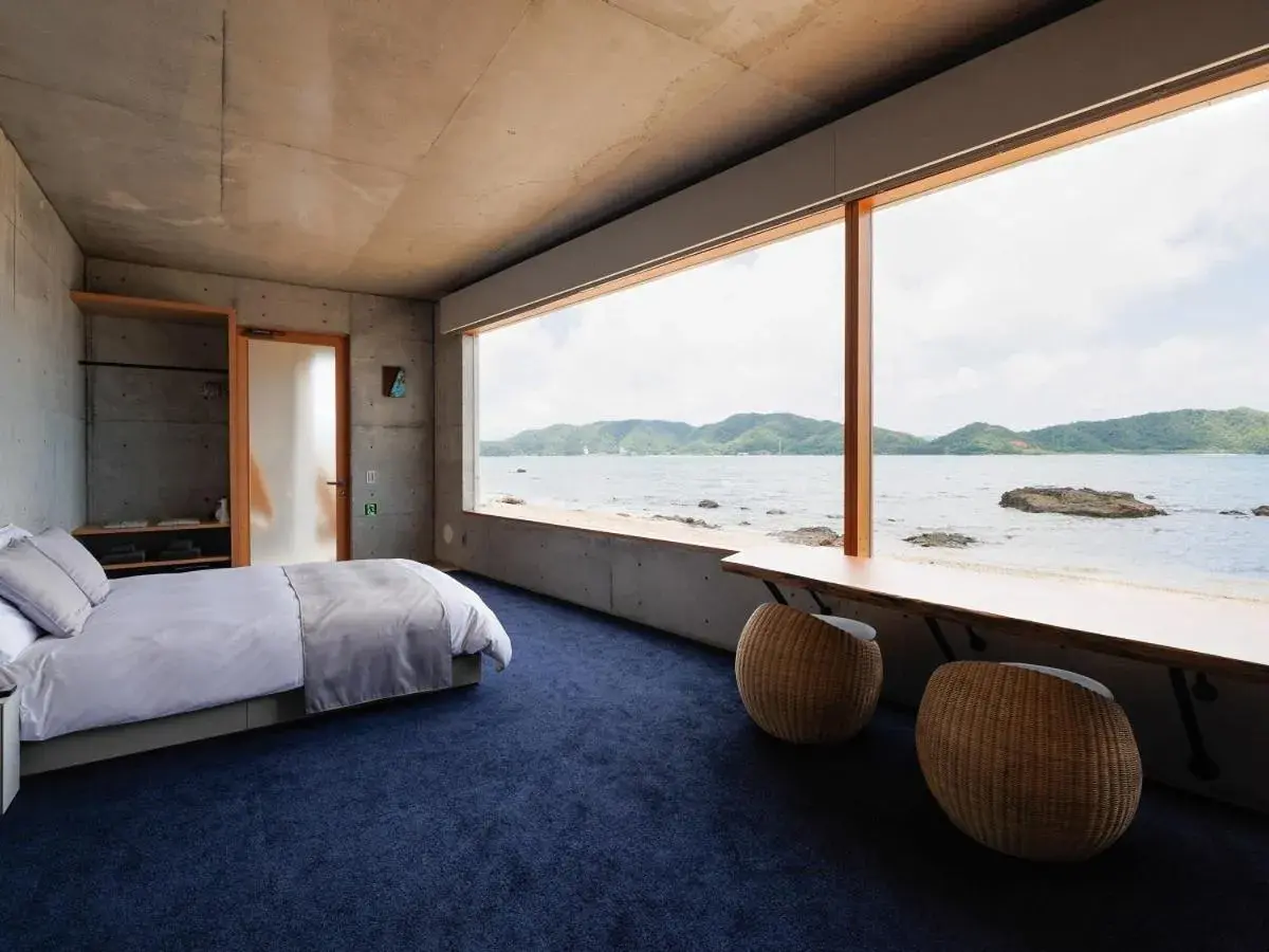 Bed in Denpaku The Beachfront MIJORA Bed in Denpaku The Beachfront MIJORA