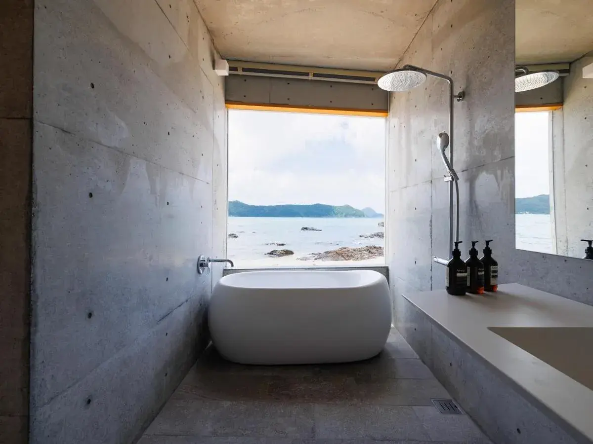 Denpaku The Beachfront MIJORA Denpaku The Beachfront MIJORA