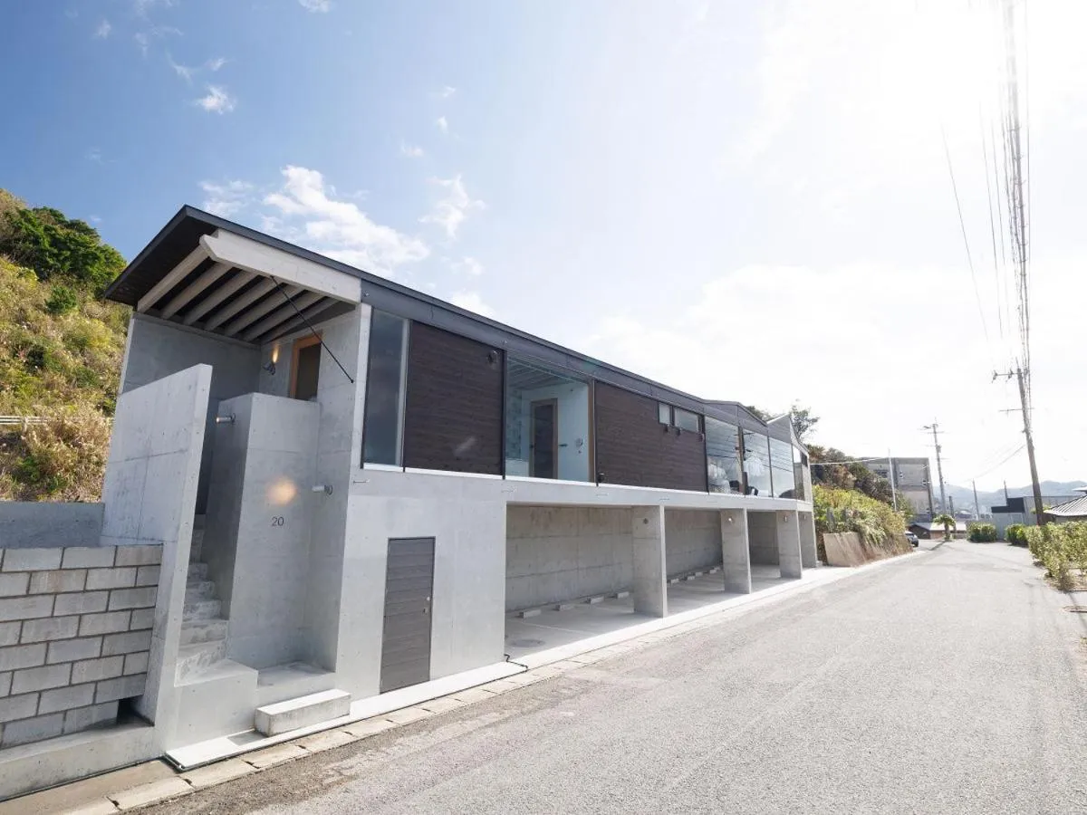 Denpaku The Beachfront MIJORA