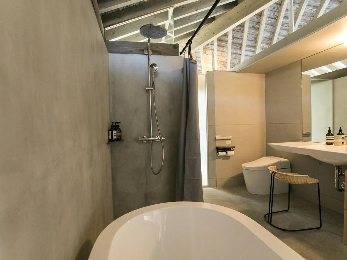 Denpaku The Beachfront MIJORA