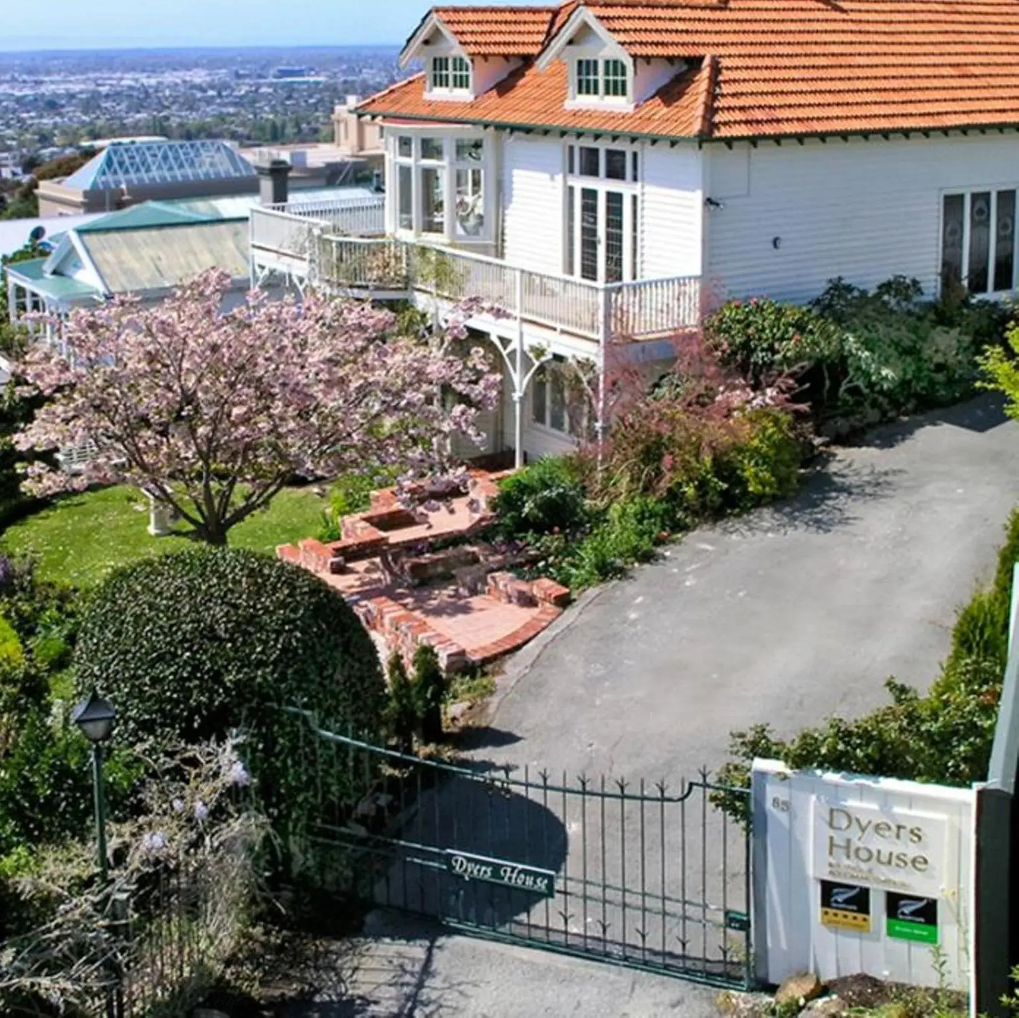 Bird's eye view in Dyers House Bird's eye view in Dyers House