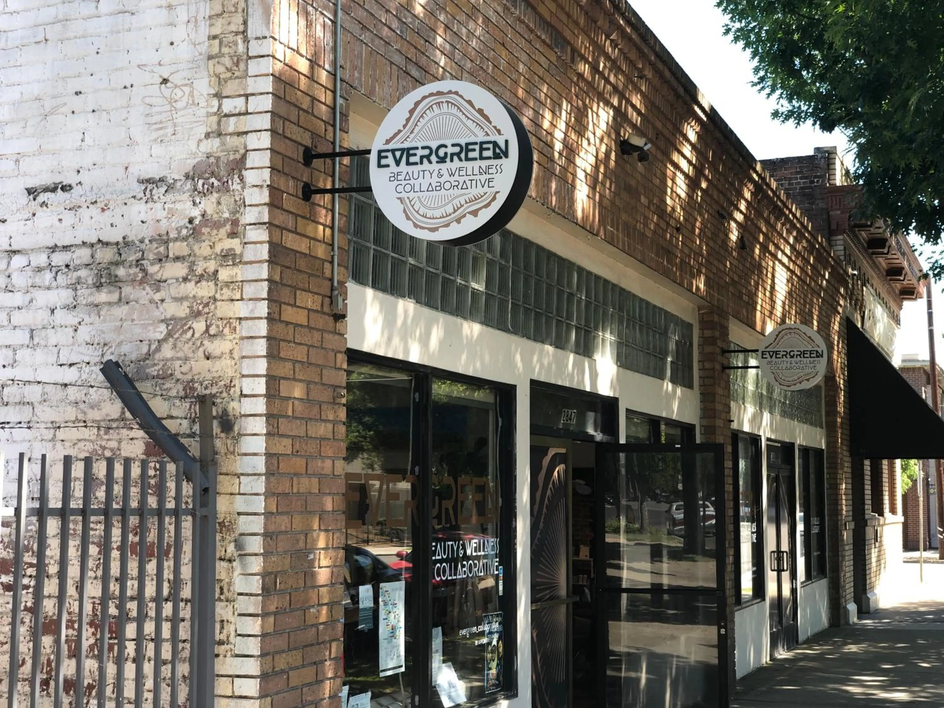 Neighbourhood in WHOLE Family - WholeVille