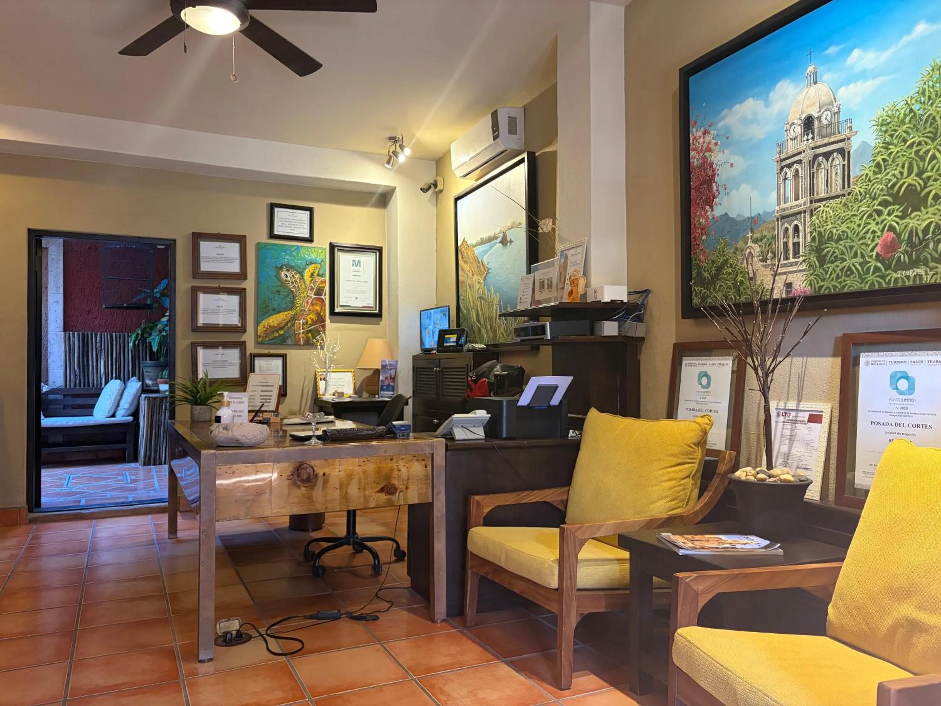 Lobby or reception in Posada del Cortes