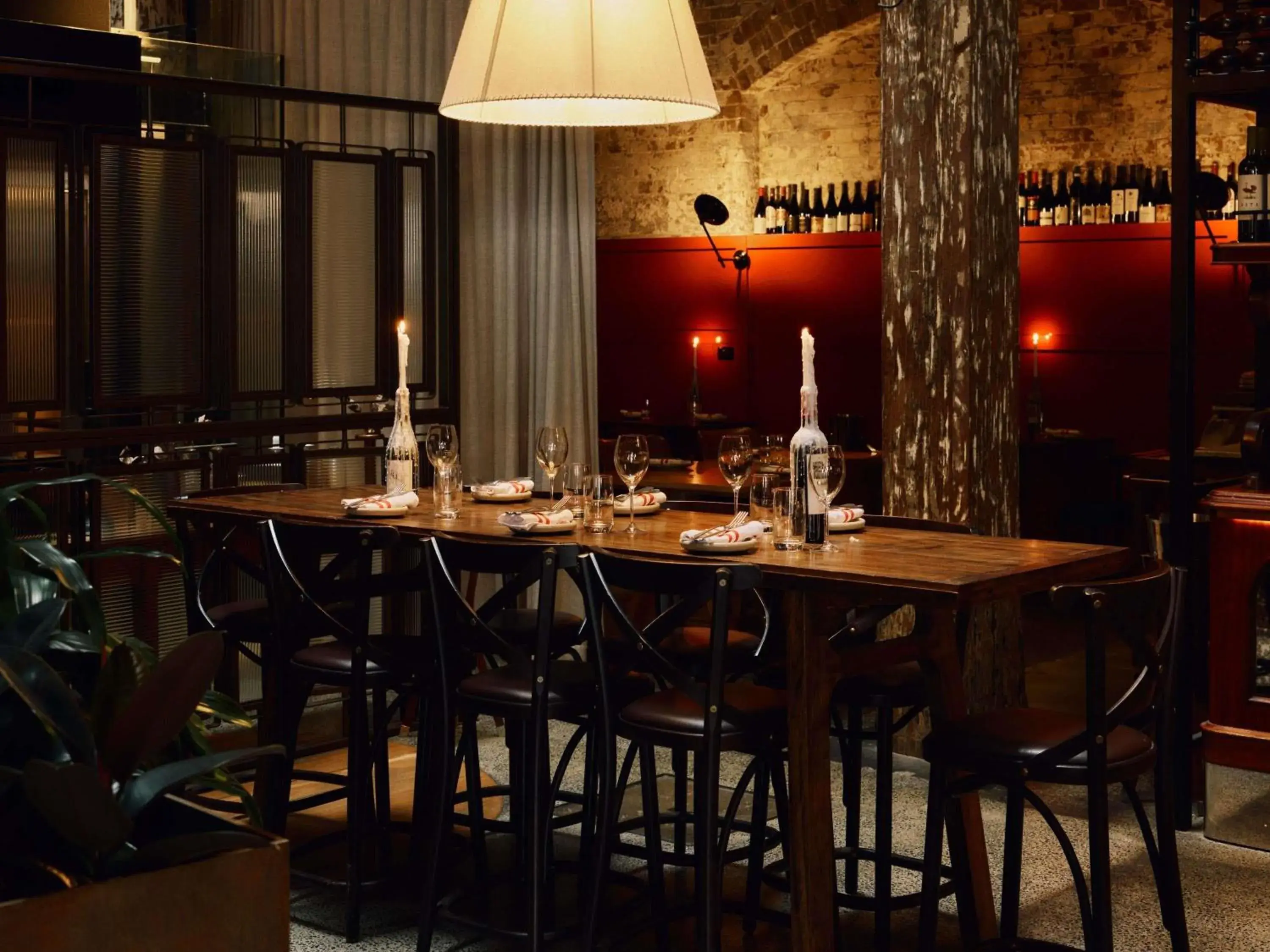 Lounge or bar in Hotel Woolstore 1888, Sydney - Handwritten Collection Lounge or bar in Hotel Woolstore 1888, Sydney - Handwritten Collection