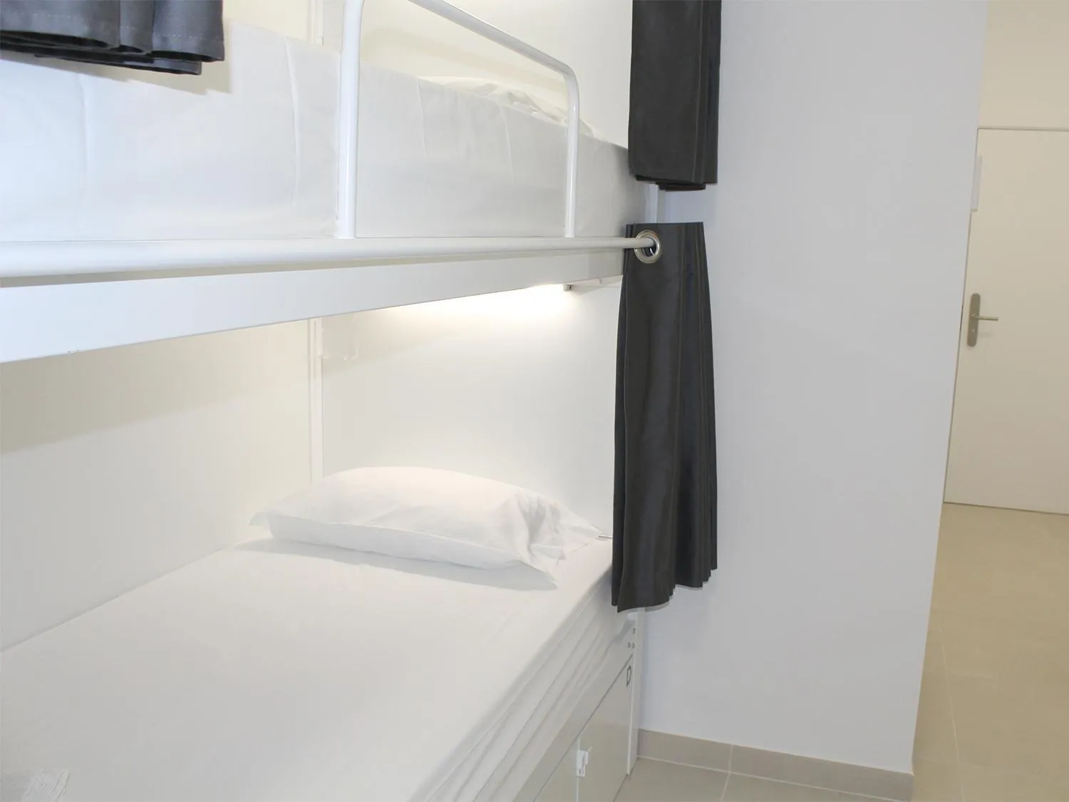 bunk bed, Bed in Dunas Hostel & Guesthouse